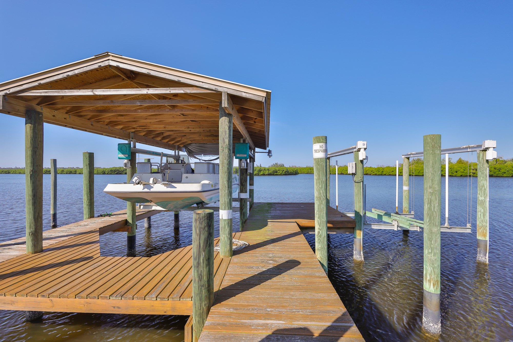 Ruskin, Florida, 33570, United States, 3 Bedrooms Bedrooms, ,2 BathroomsBathrooms,Residential,For Sale,2002551