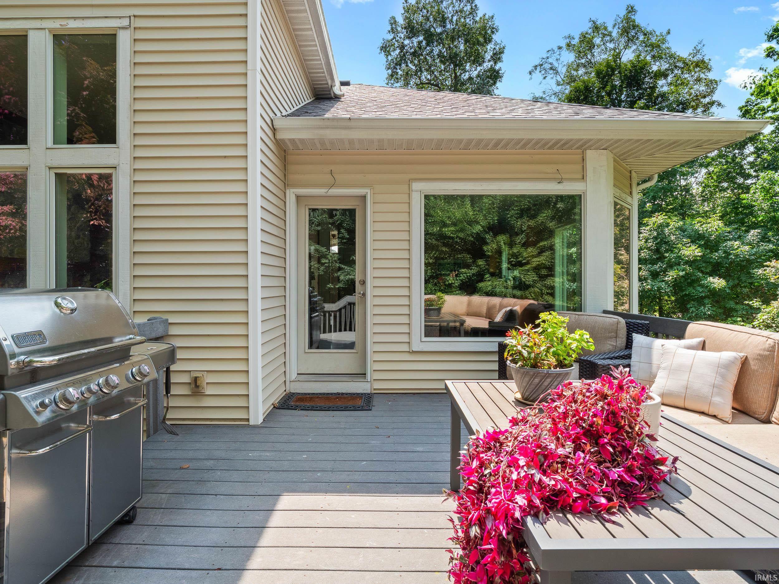 Fort Wayne, Indiana, 46814-9194, United States, 5 Bedrooms Bedrooms, ,4 BathroomsBathrooms,Residential,For Sale,1987073