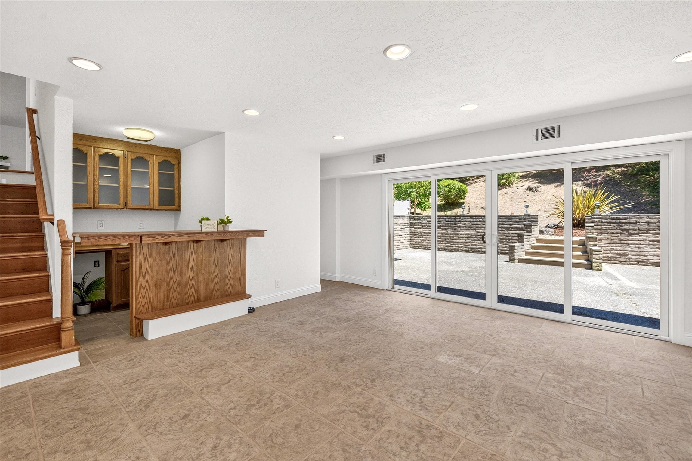  5775 Cold Water Drive, Castro Valley - 物件實景