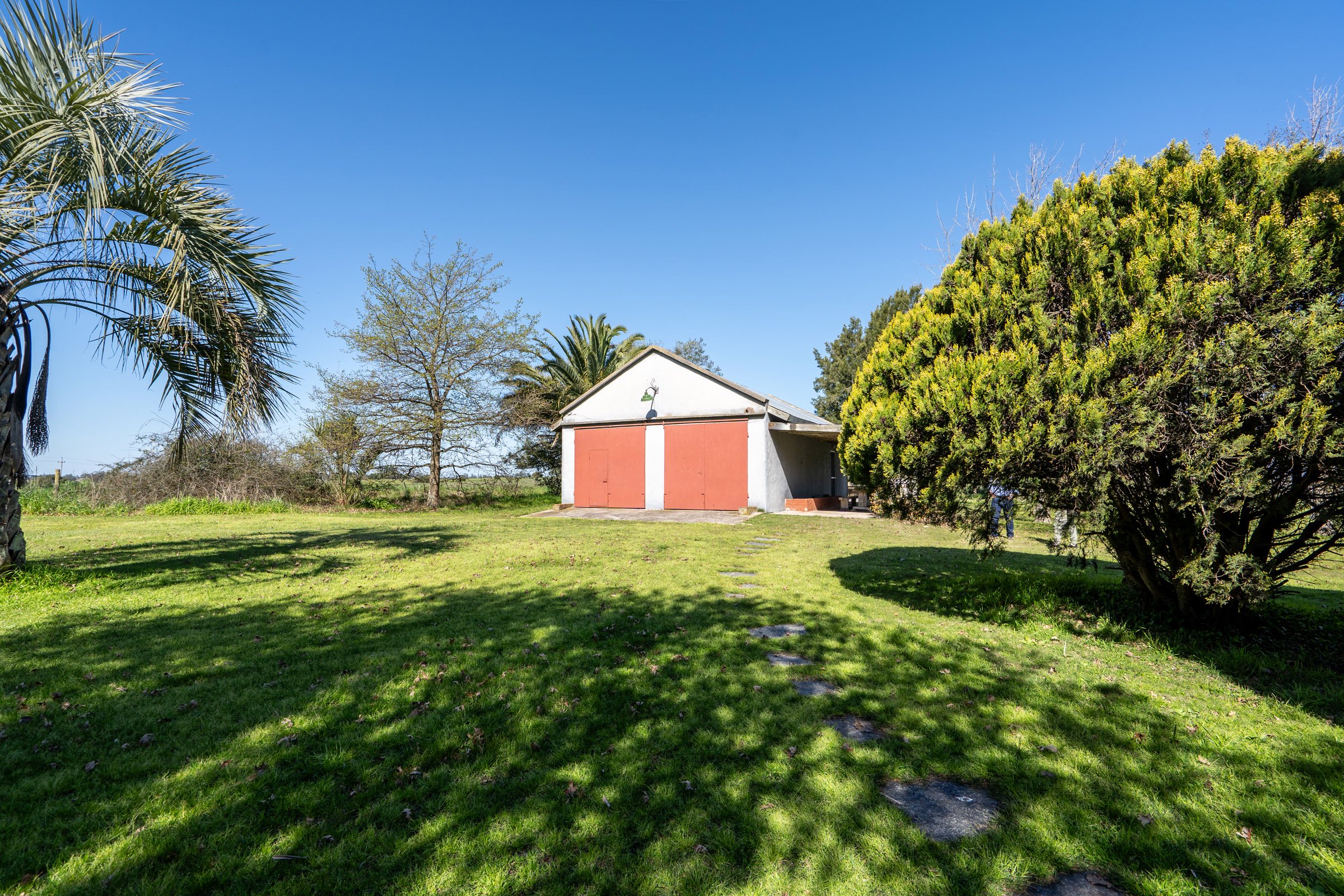  Farm in Lapataia with three buildings. - 物件實景