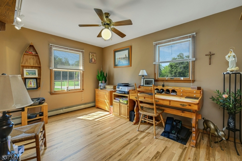 Frankford Twp., New Jersey, 07826, United States, 4 Bedrooms Bedrooms, ,4 BathroomsBathrooms,Residential,For Sale,1901046