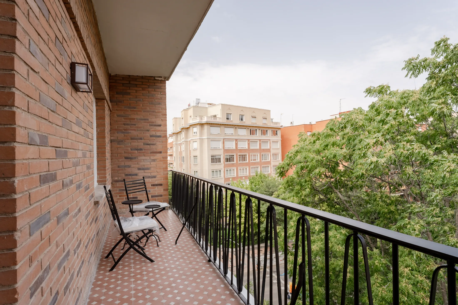  Elegant refurbished flat with 3-bedroom terrace in Barrio Salamanca - 物件實景