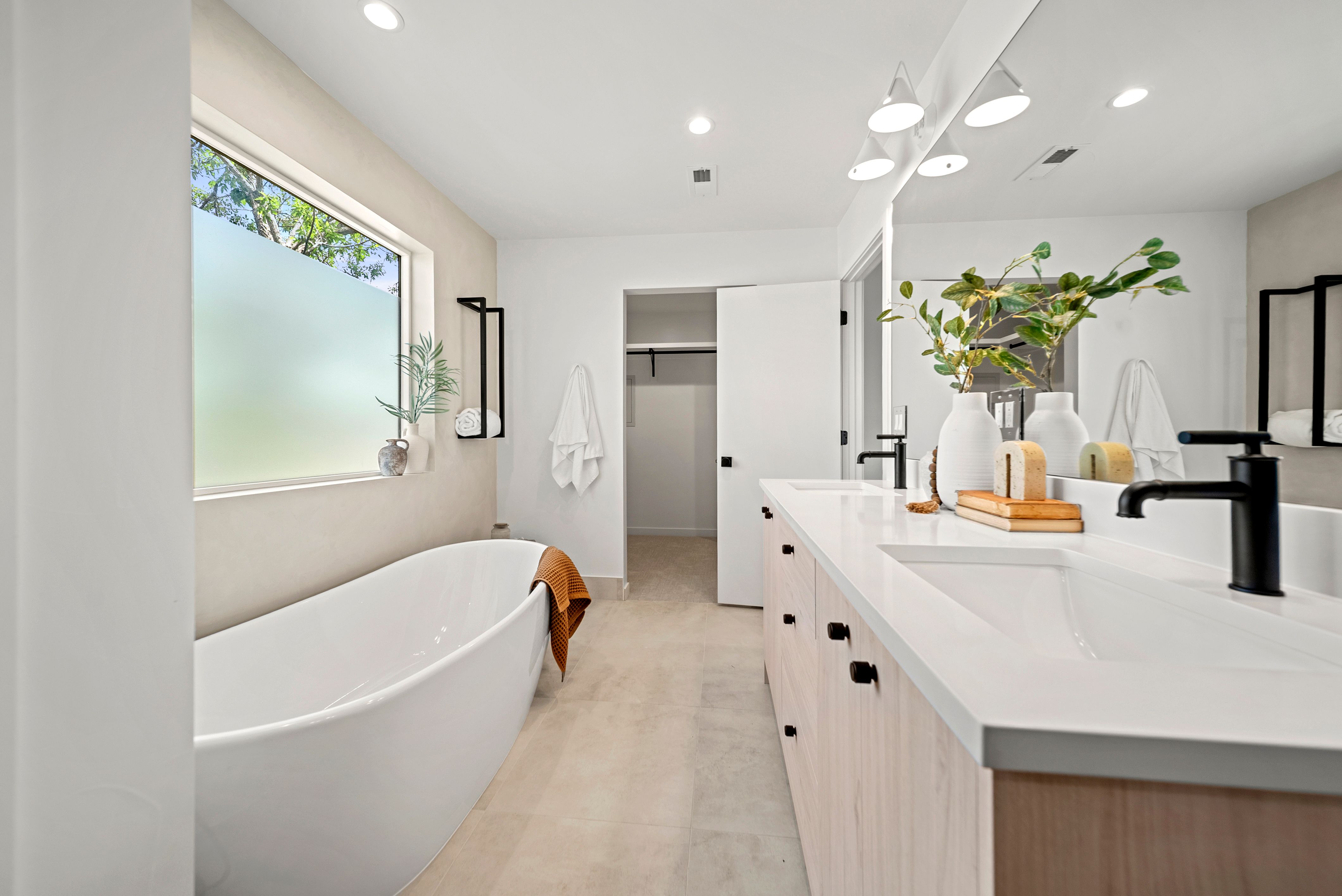  Newly Constructed Residence Redefines Modern Living - 物件實景