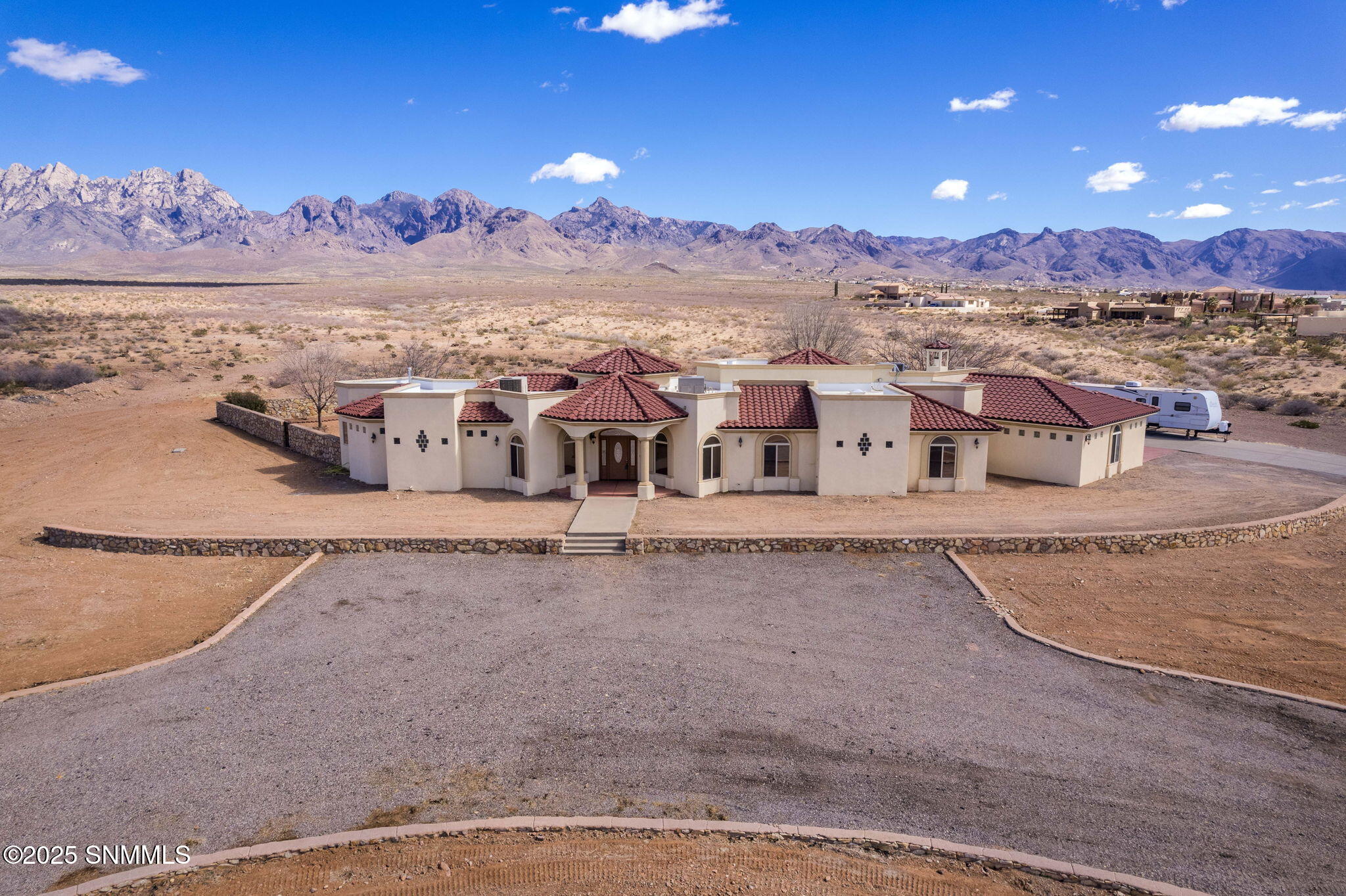 Las Cruces, New Mexico, 88011, United States, 4 Bedrooms Bedrooms, ,5 BathroomsBathrooms,Residential,For Sale,1709663