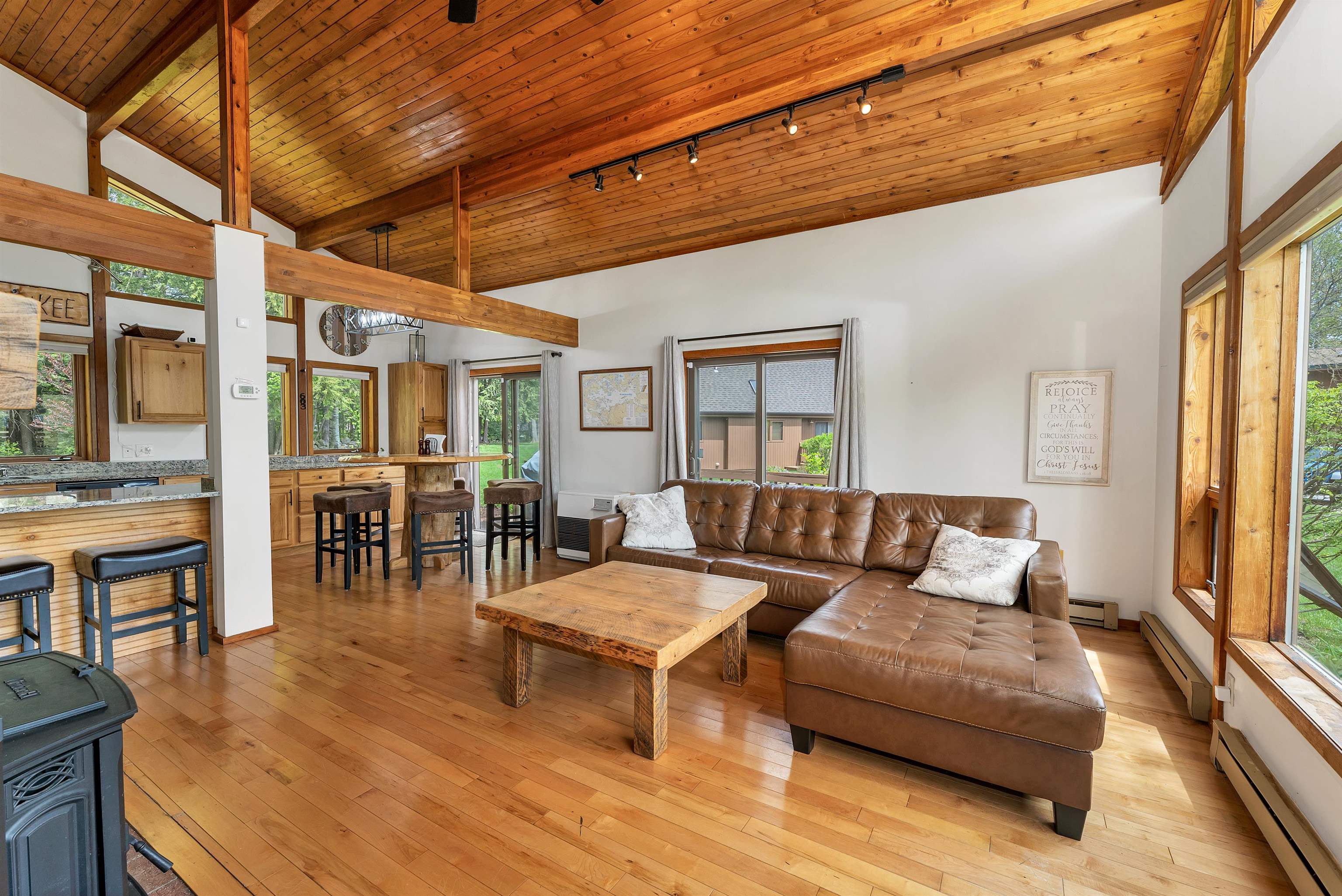 Laconia, New Hampshire, 03246, United States, 3 Bedrooms Bedrooms, ,2 BathroomsBathrooms,Residential,For Sale,1938824