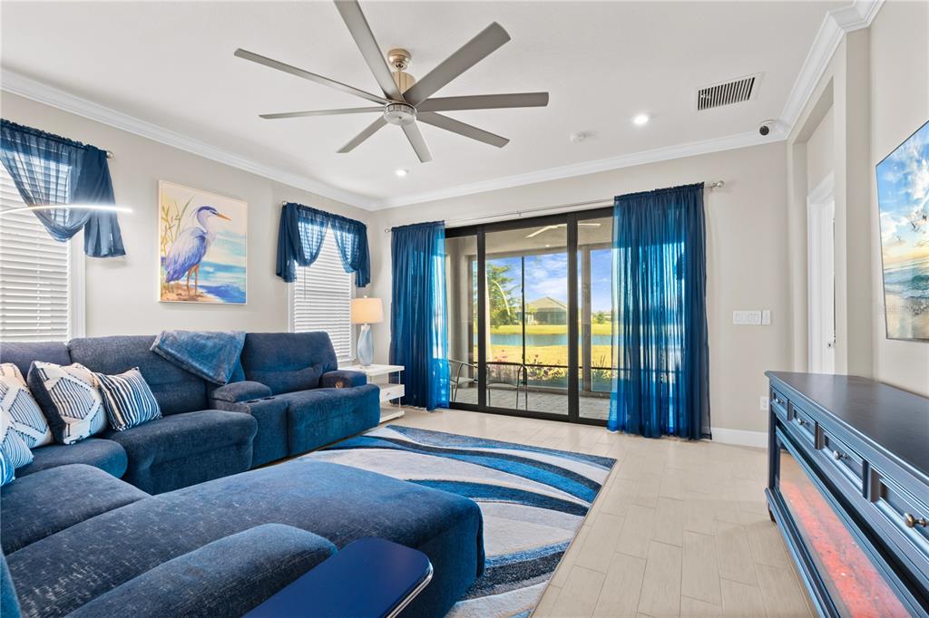 Bradenton, Florida, 34211, United States, 2 Bedrooms Bedrooms, ,2 BathroomsBathrooms,Residential,For Sale,2005302