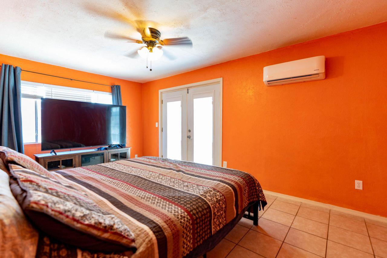 Los Ranchos, New Mexico, 87114, United States, 4 Bedrooms Bedrooms, ,5 BathroomsBathrooms,Residential,For Sale,1720943