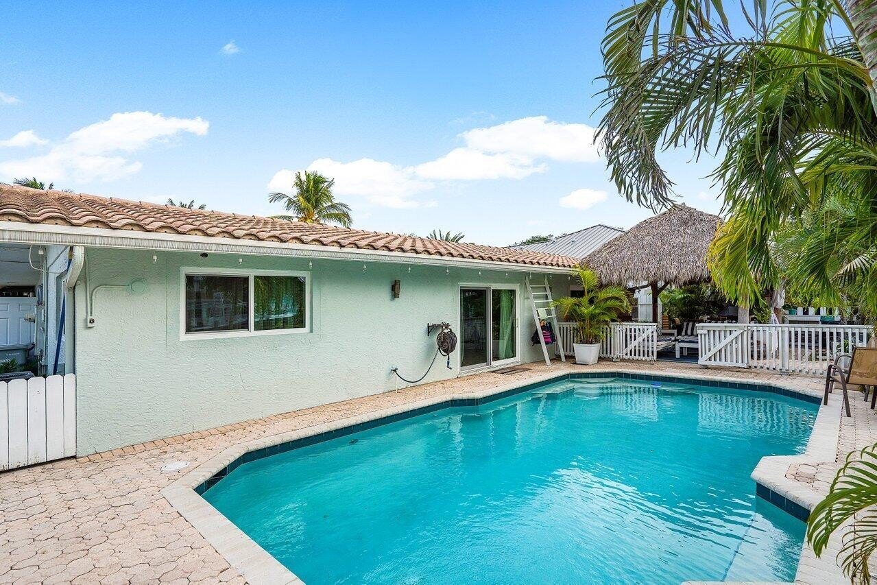 Pompano Beach, Florida, 33060, United States, 3 Bedrooms Bedrooms, ,2 BathroomsBathrooms,Residential,For Sale,1973845