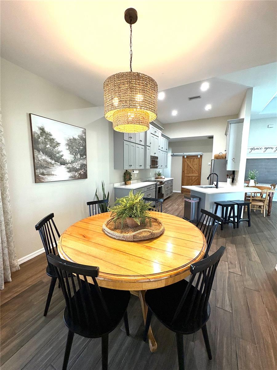 PORT CHARLOTTE, Florida, 33981, United States, 3 Bedrooms Bedrooms, ,3 BathroomsBathrooms,Residential,For Sale,1999314