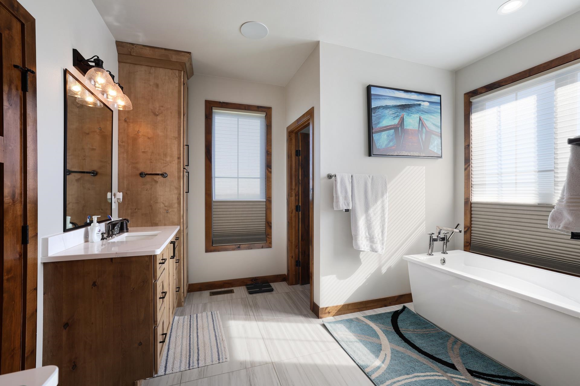 Garrison, North Dakota, 58540, United States, 4 Bedrooms Bedrooms, ,3 BathroomsBathrooms,Residential,For Sale,1976160