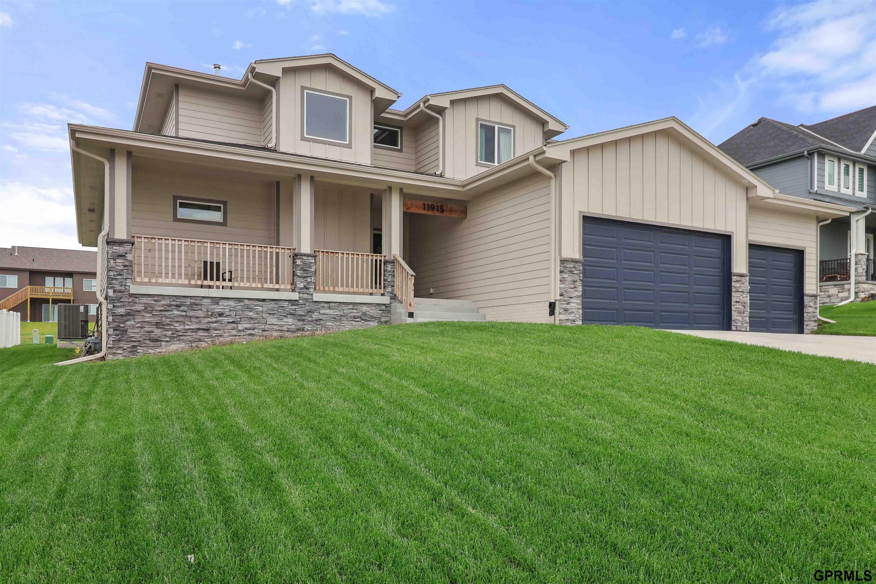 Papillion, Nebraska, 68046, United States, 5 Bedrooms Bedrooms, ,5 BathroomsBathrooms,Residential,For Sale,1846558