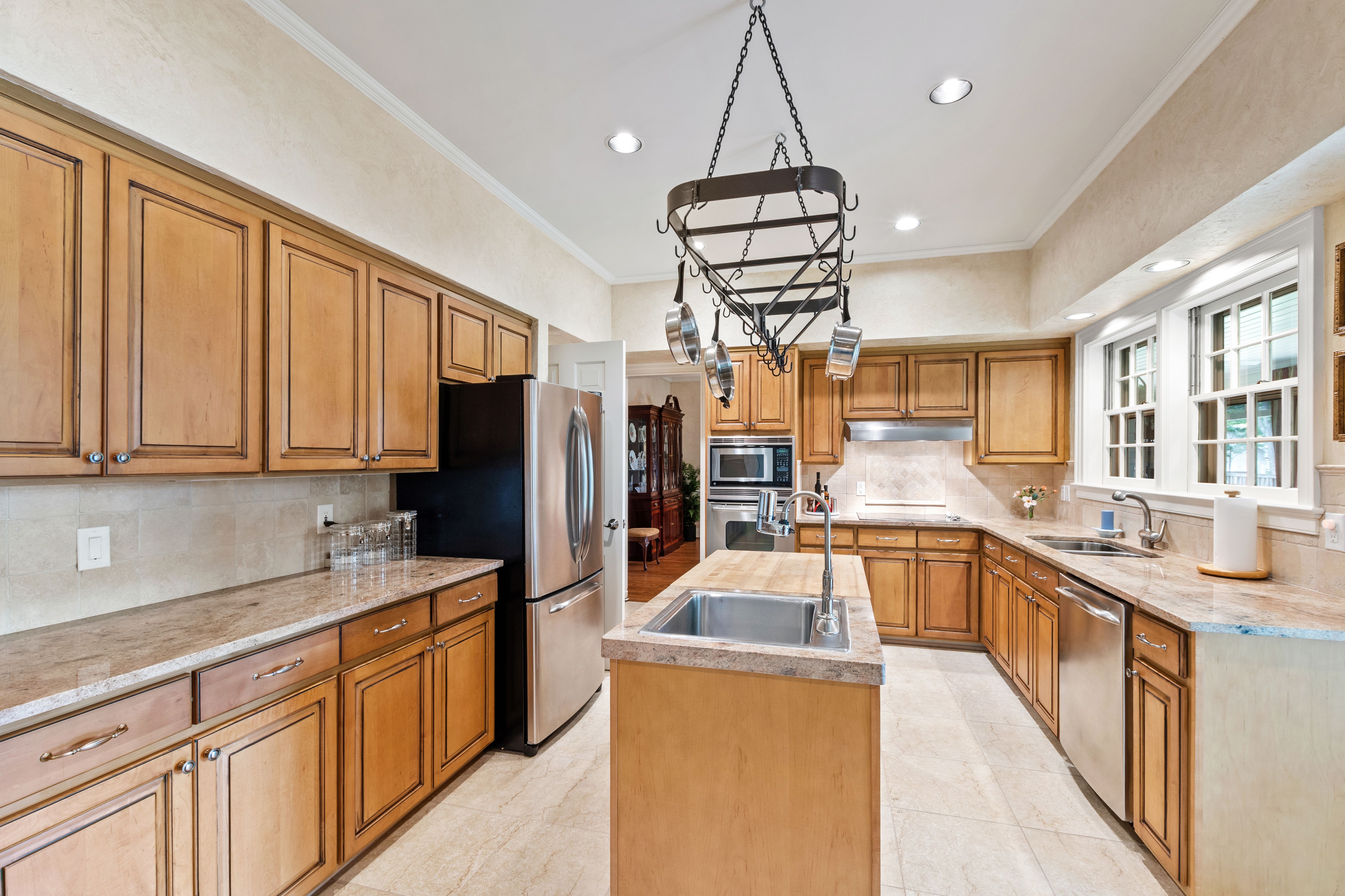  820 Kenmore Road, Chapel Hill, NC, 27514 - 物件實景