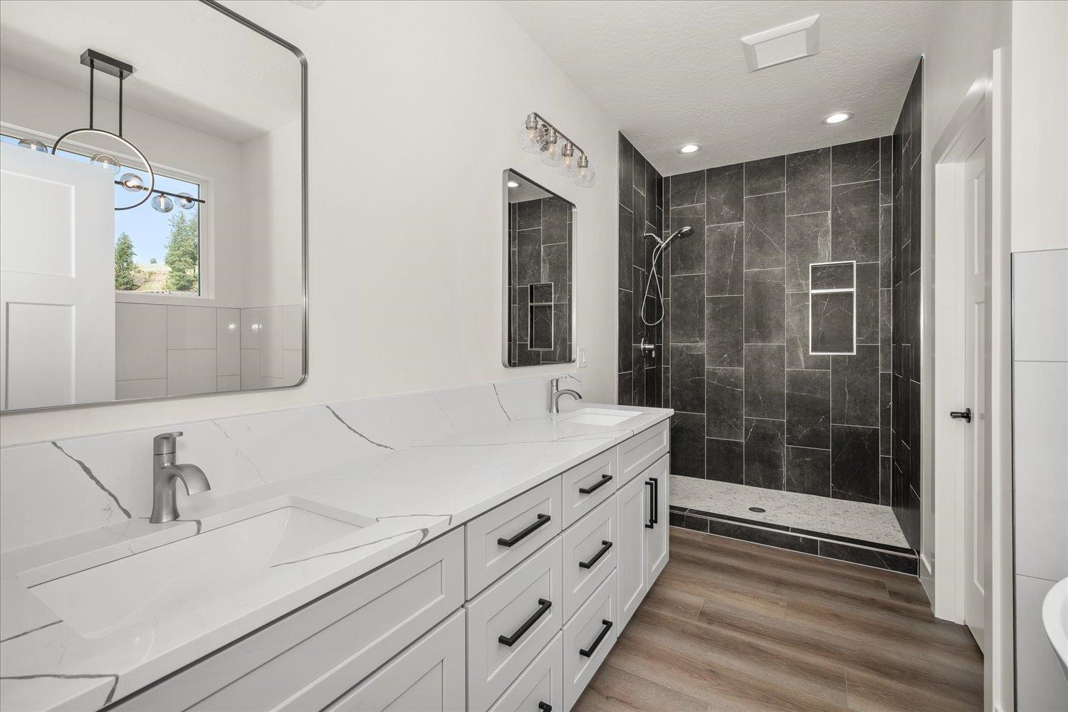 4217 W Tolliver Ct, Spokane, Washington, 99208, United States, 5 Bedrooms Bedrooms, ,3 BathroomsBathrooms,Residential,For Sale,4217 W Tolliver Ct,1681000