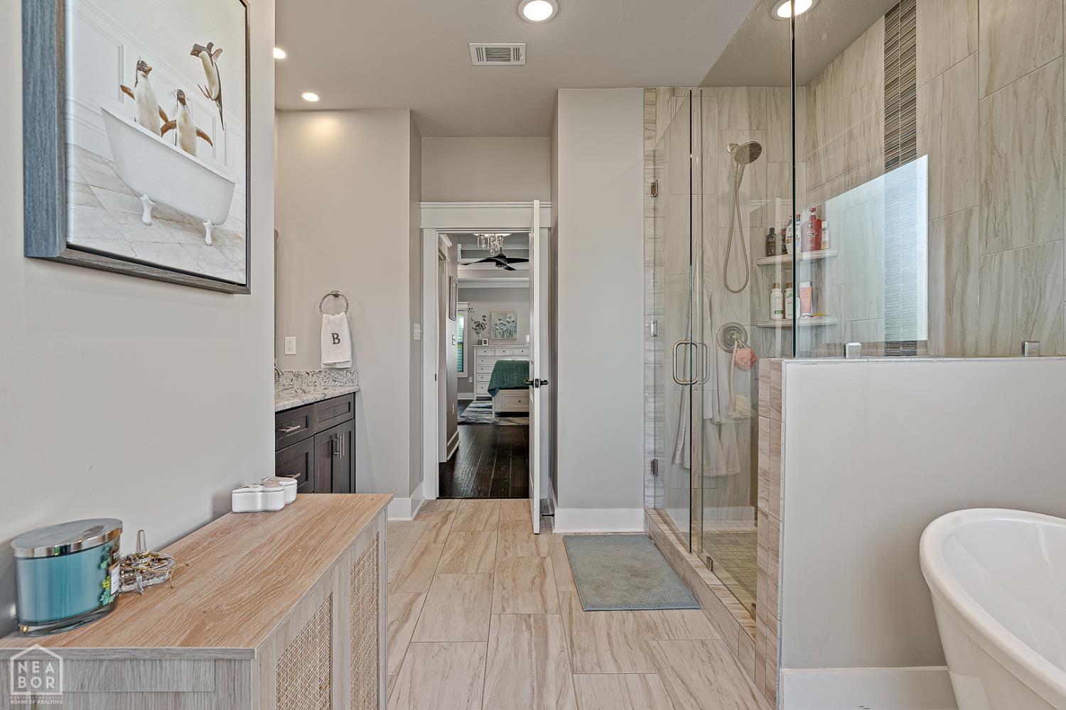 Jonesboro, Arkansas, 72404, United States, ,4 BathroomsBathrooms,Residential,For Sale,1989871