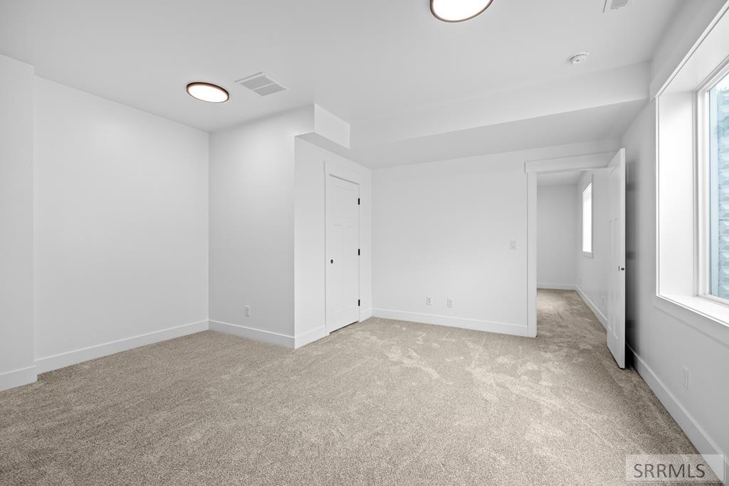 RIGBY, Idaho, 83442, United States, 5 Bedrooms Bedrooms, ,3 BathroomsBathrooms,Residential,For Sale,1983610