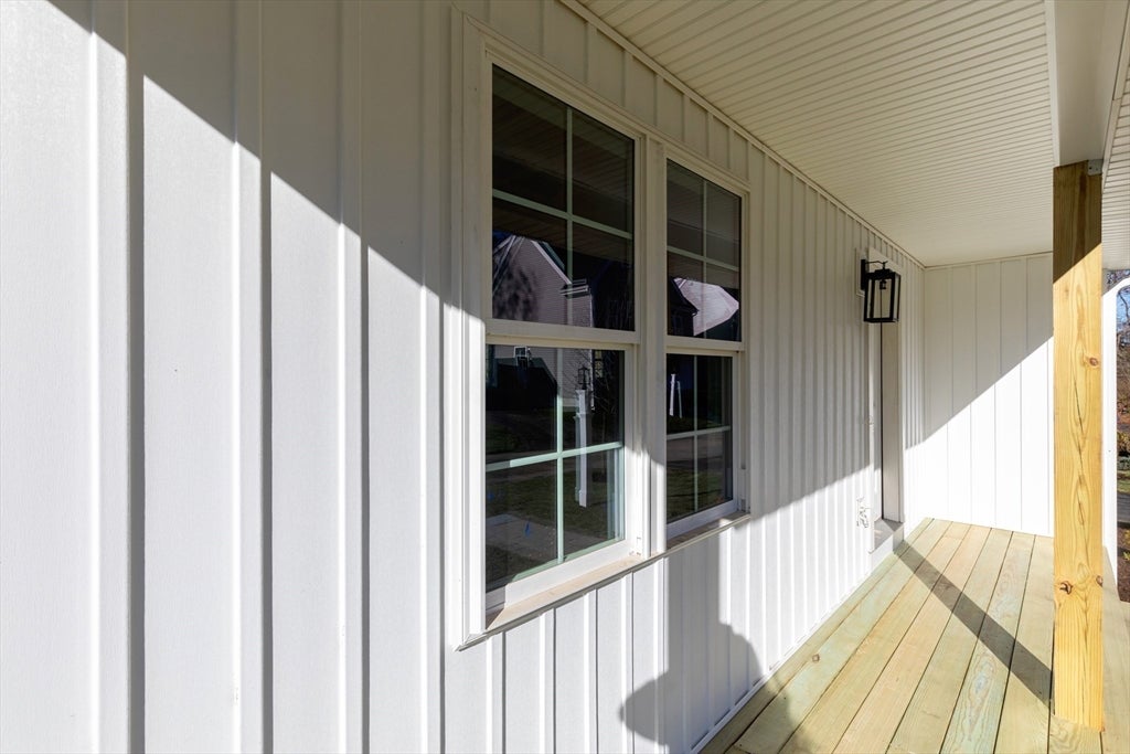 Plymouth, Massachusetts, 02360, United States, 3 Bedrooms Bedrooms, ,2 BathroomsBathrooms,Residential,For Sale,2049436