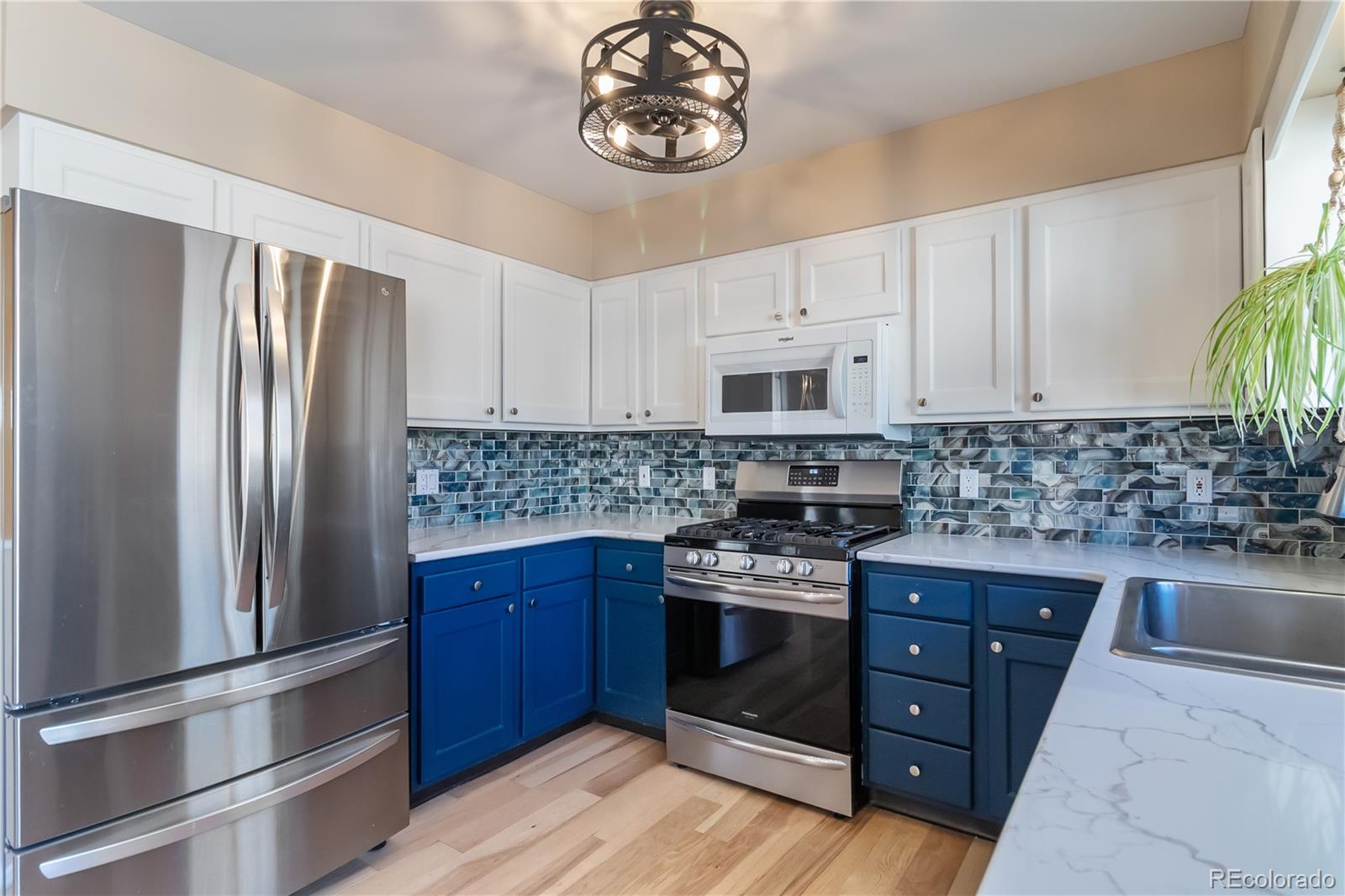 Castle Rock, Colorado, 80104, United States, 4 Bedrooms Bedrooms, ,Residential,For Sale,2005157