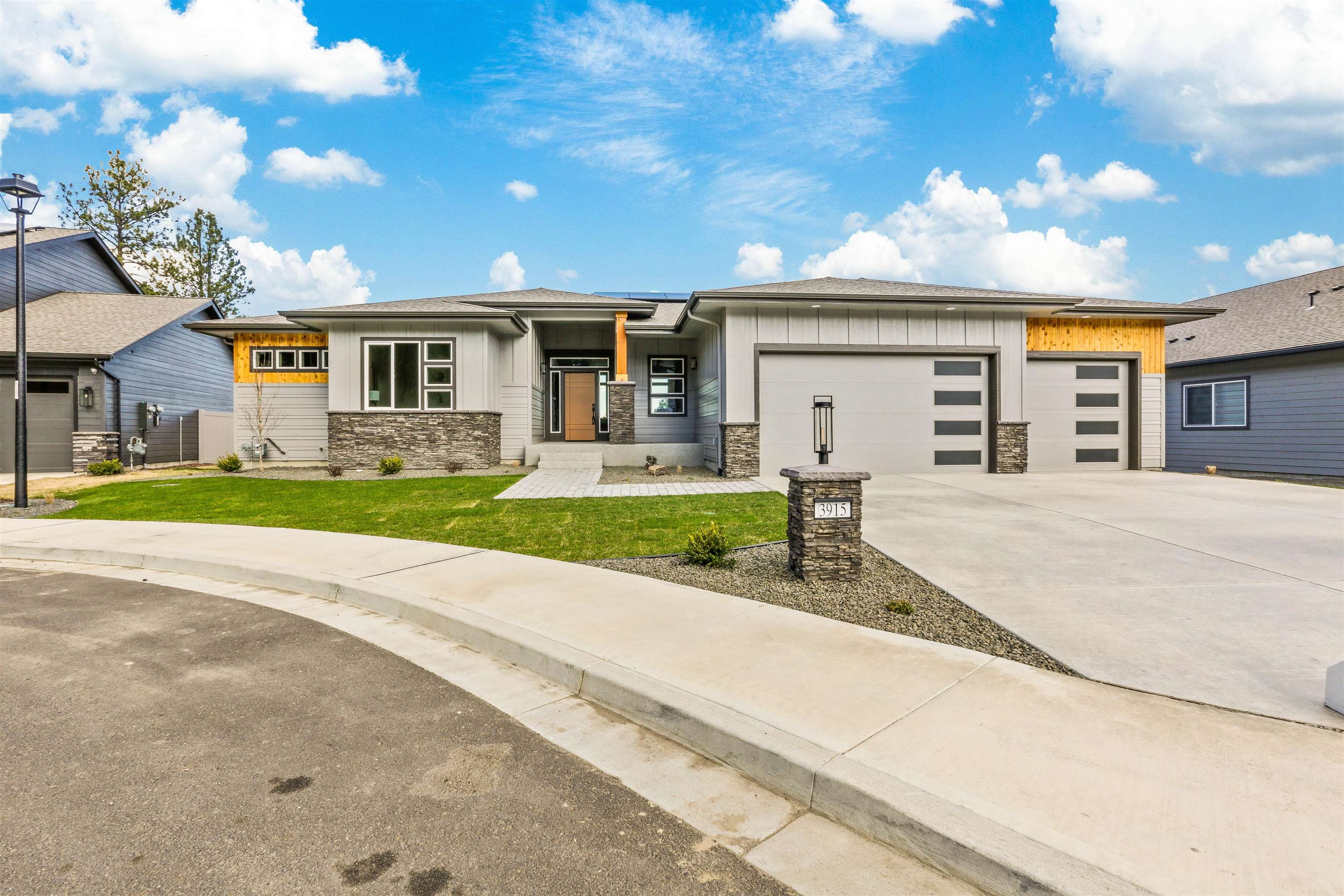 Glendora Dr, Spokane, WA 99223
