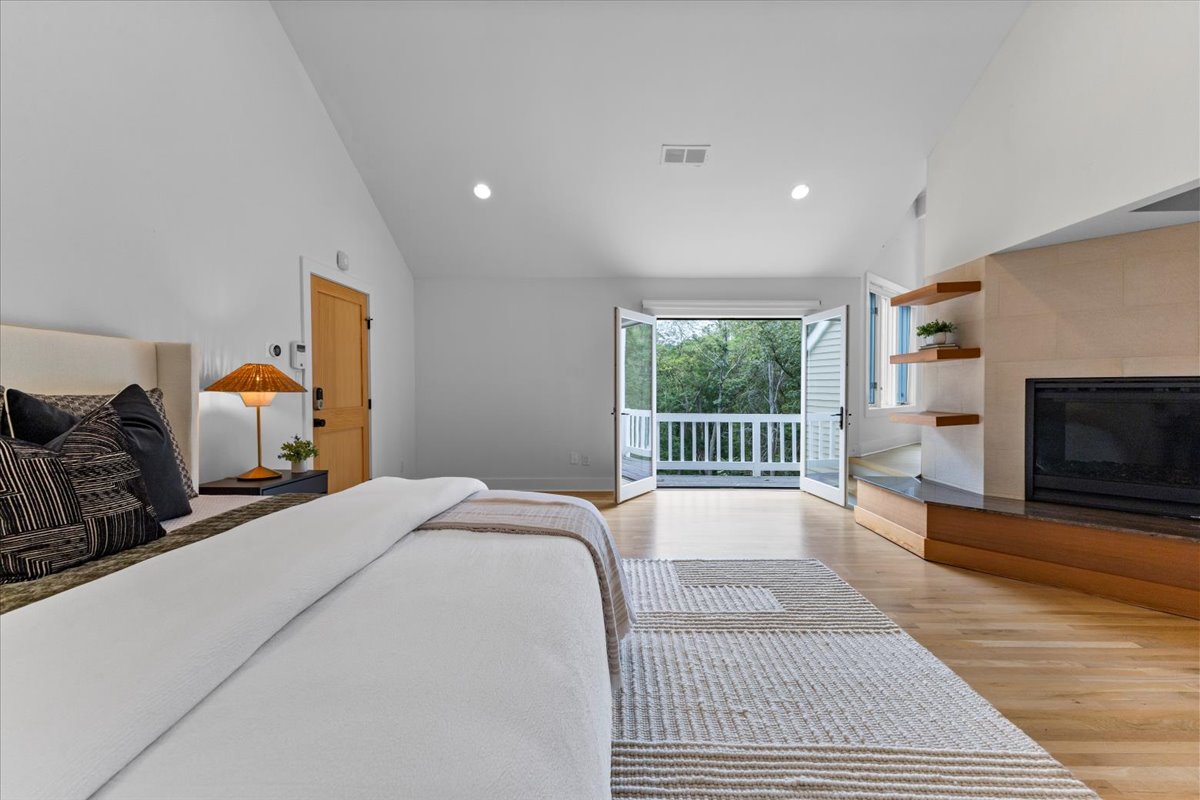 Bernardsville, New Jersey, 07924, United States, 5 Bedrooms Bedrooms, ,6 BathroomsBathrooms,Residential,For Sale,1981424