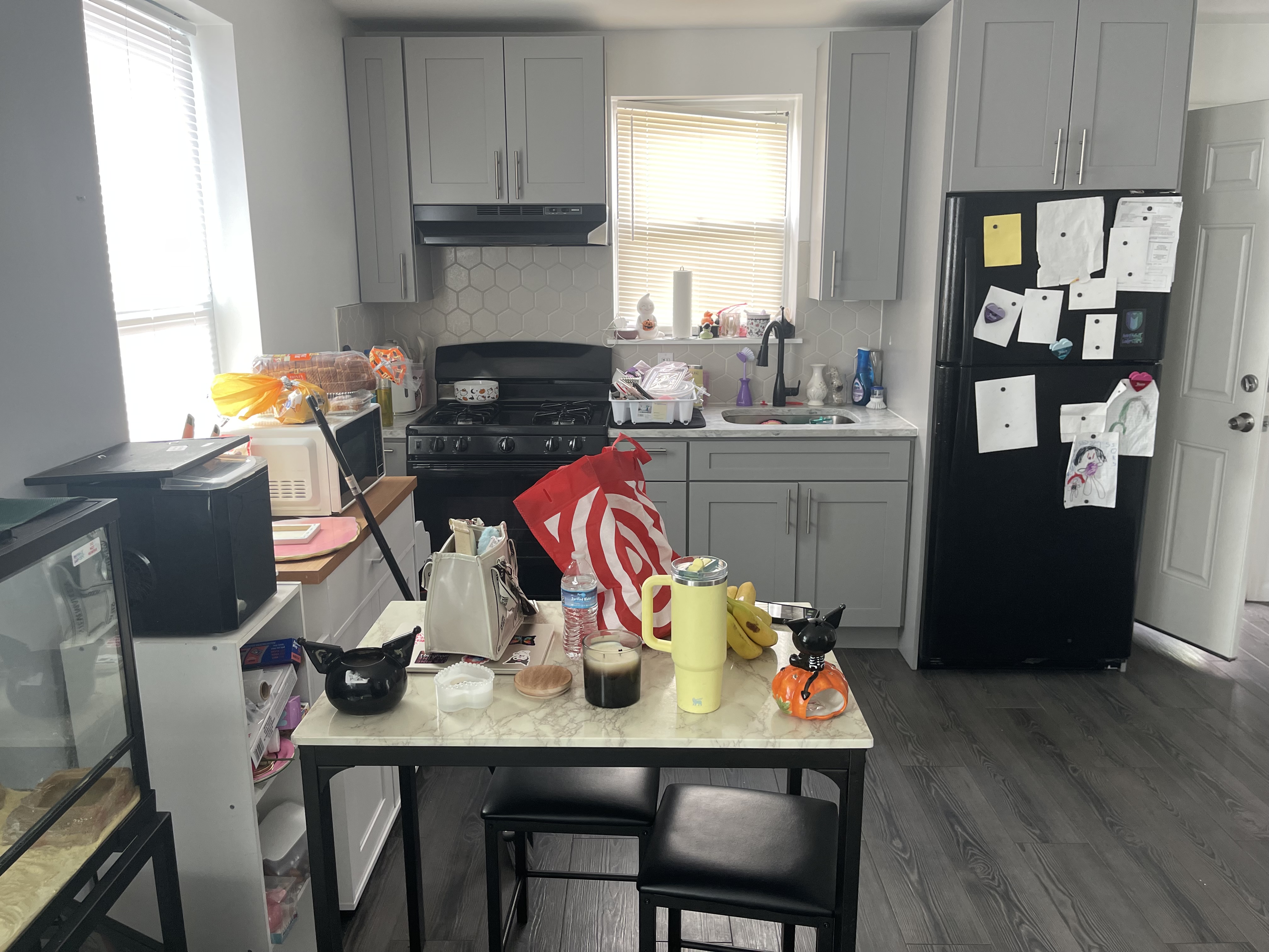 Waterbury, Connecticut, 06706, United States, 8 Bedrooms Bedrooms, ,6 BathroomsBathrooms,Residential,For Sale,1921464