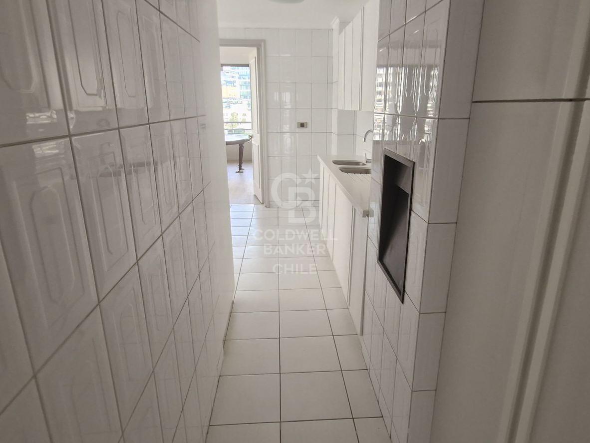 Las Condes, Chile, 3 Bedrooms Bedrooms, ,4 BathroomsBathrooms,Residential,For Sale,1908401