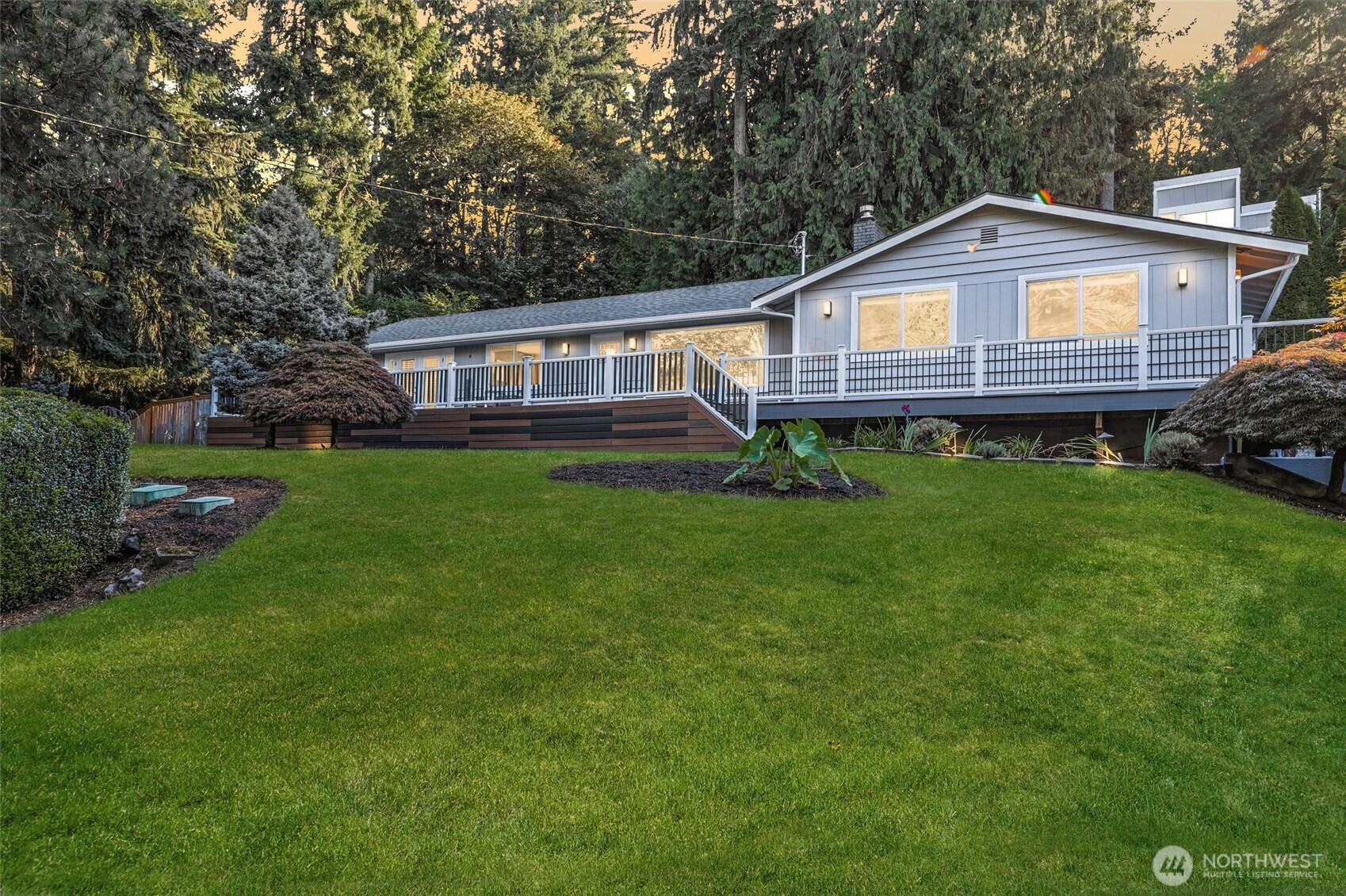 Sammamish, Washington, 98074, United States, 4 Bedrooms Bedrooms, ,1 BathroomBathrooms,Residential,For Sale,1985708