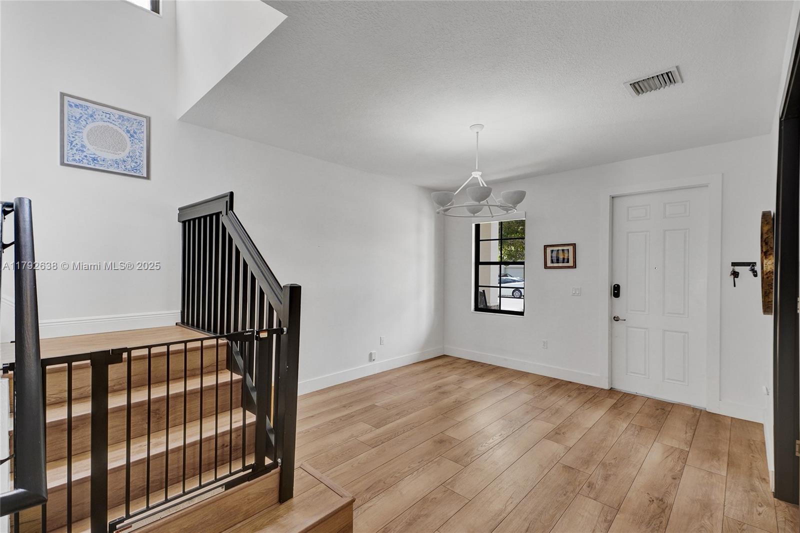 Miami, Florida, 33179, United States, 3 Bedrooms Bedrooms, ,3 BathroomsBathrooms,Residential,For Sale,1787670