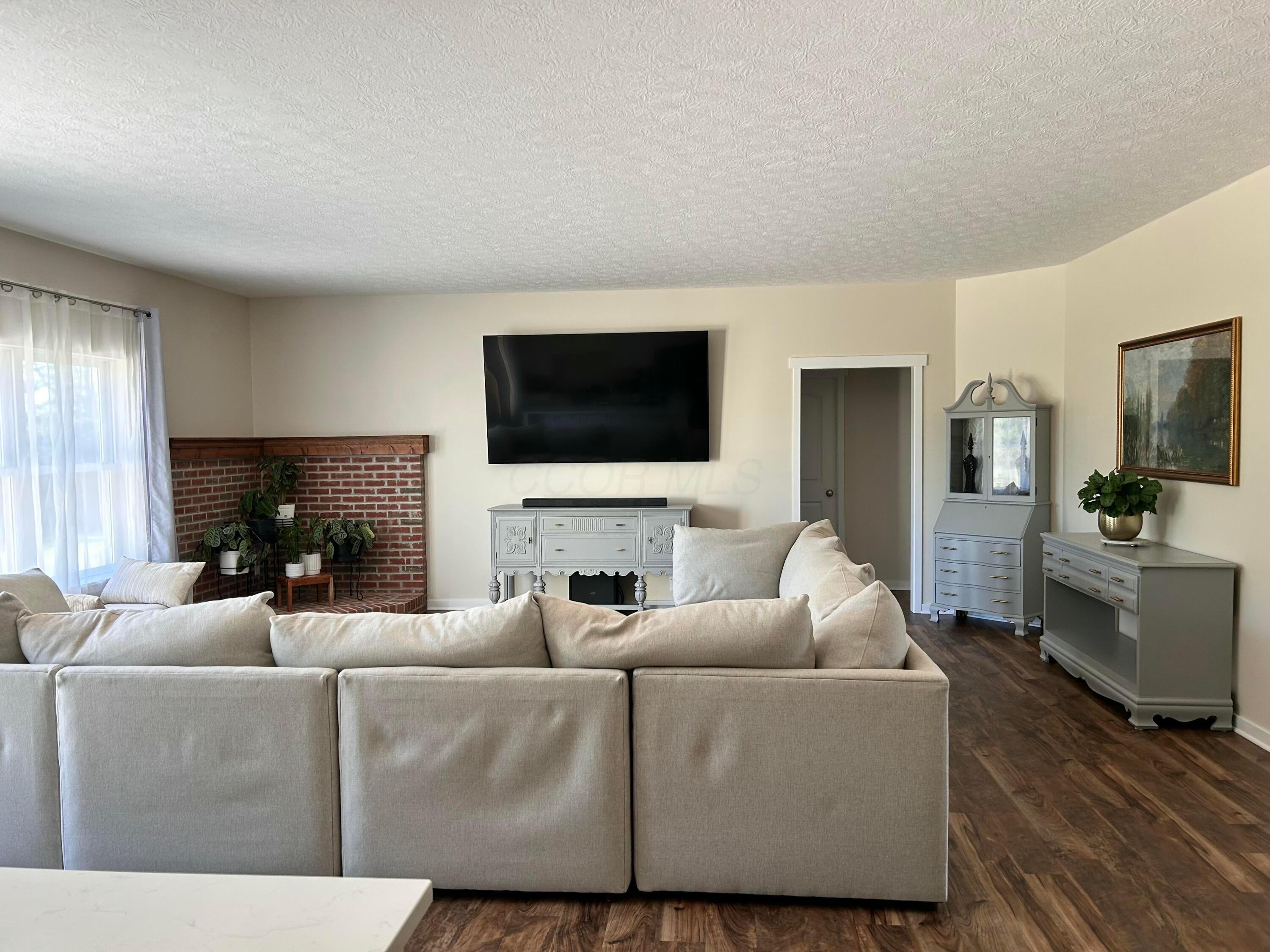 Orient, Ohio, 43146, United States, 4 Bedrooms Bedrooms, ,3 BathroomsBathrooms,Residential,For Sale,1990244