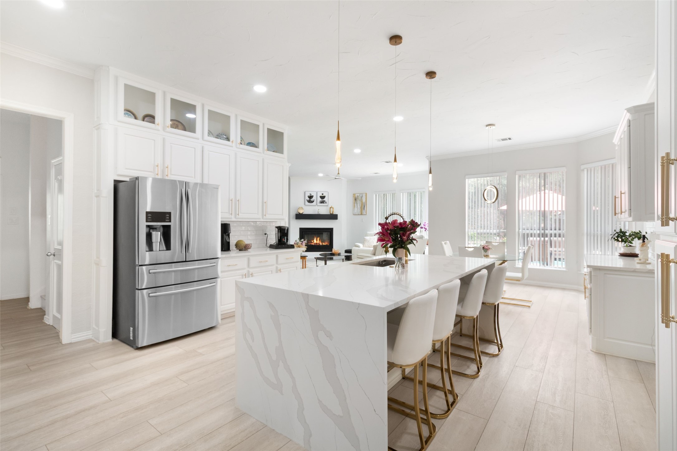 Southlake, Texas, 76092, United States, 5 Bedrooms Bedrooms, ,5 BathroomsBathrooms,Residential,For Sale,1898748