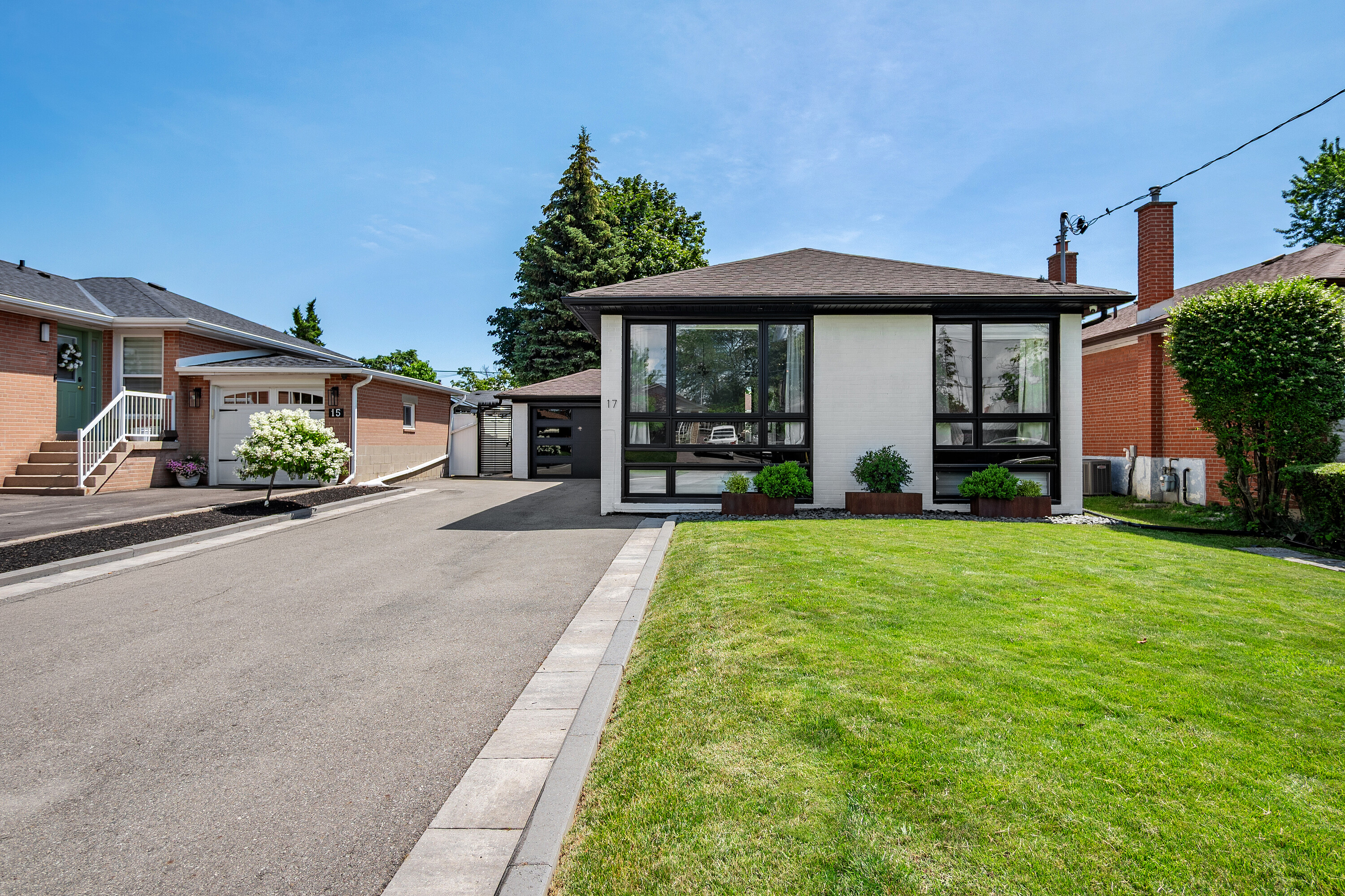  Exceptional Eringate Home - 物件實景