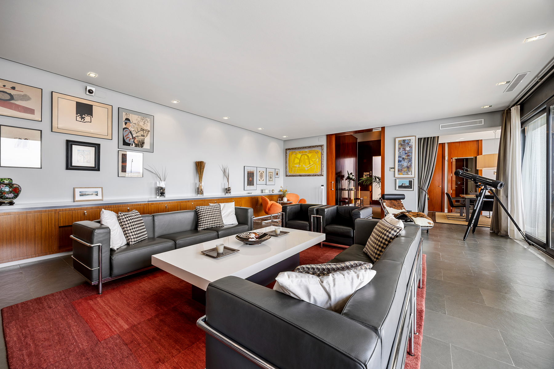  A modernist villa with captivating panoramic views - 物件實景