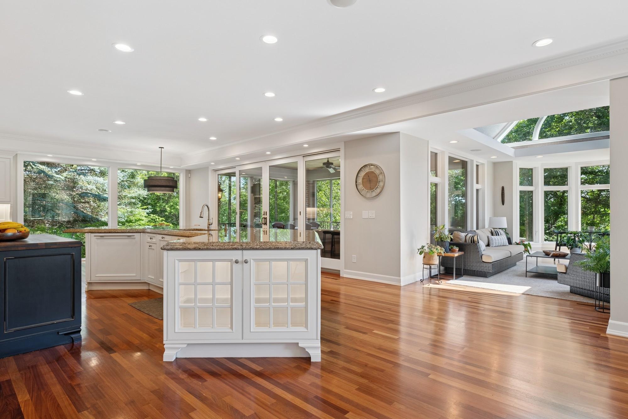 Eden Prairie, Minnesota, 55347, United States, 6 Bedrooms Bedrooms, ,6 BathroomsBathrooms,Residential,For Sale,1902049