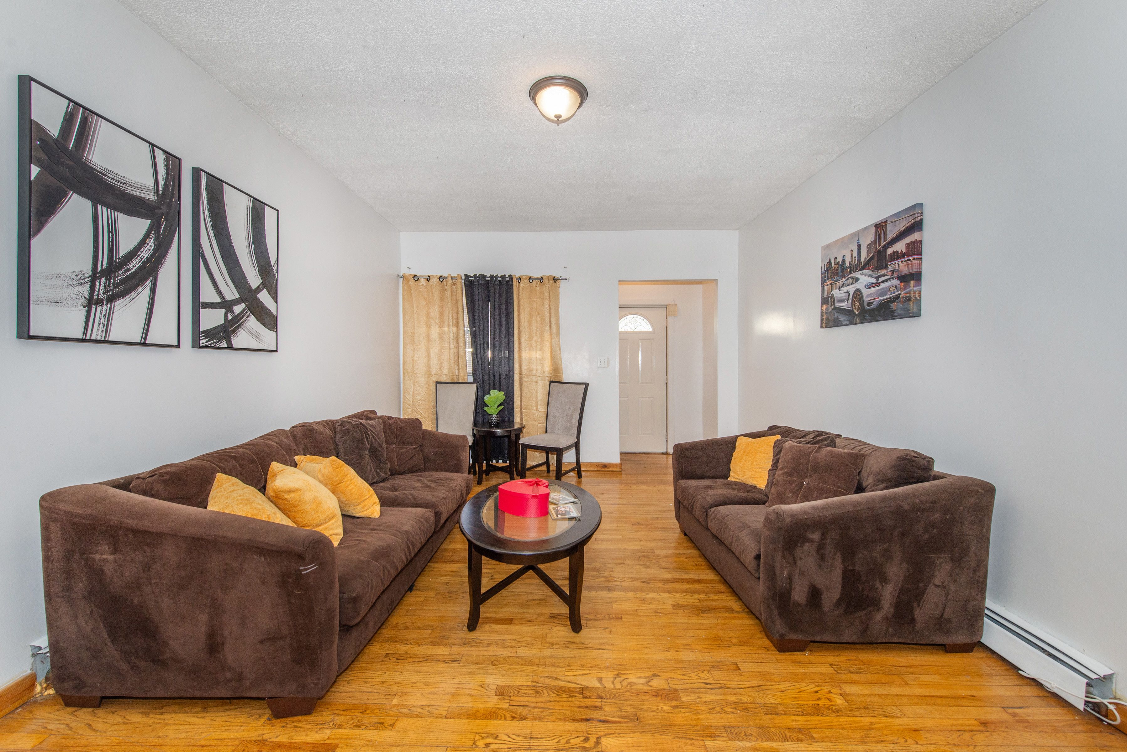 Newark City, New Jersey, 07112, United States, ,3 BathroomsBathrooms,Residential,For Sale,1982998