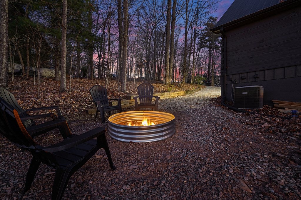 Mineral Bluff, Georgia, 30559, United States, 3 Bedrooms Bedrooms, ,3 BathroomsBathrooms,Residential,For Sale,2006593