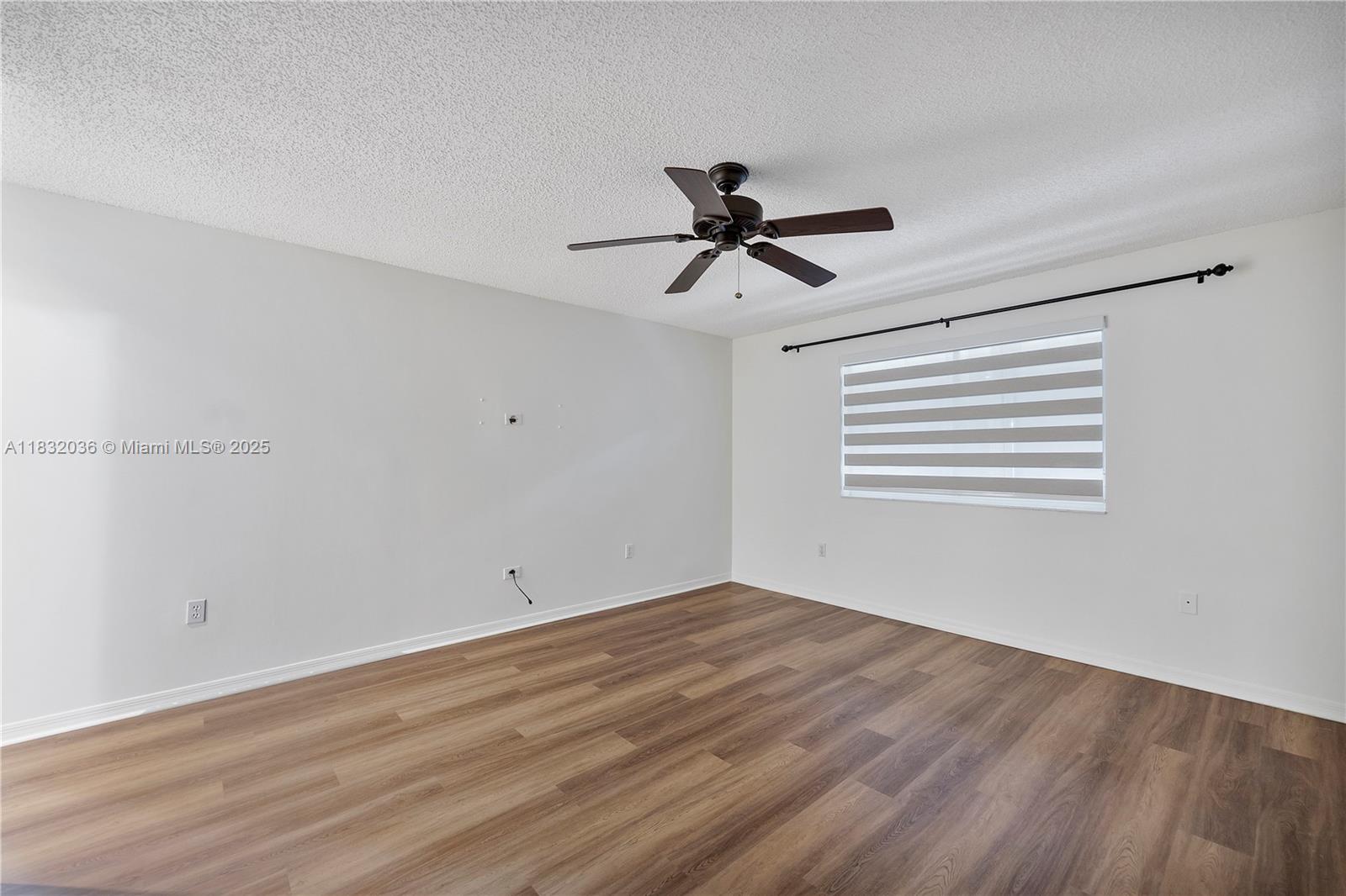 Miami, Florida, 33186, United States, 4 Bedrooms Bedrooms, ,3 BathroomsBathrooms,Residential,For Sale,1882398