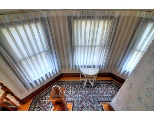Quincy, Massachusetts, 02169, United States, 4 Bedrooms Bedrooms, ,2 BathroomsBathrooms,Residential,For Sale,1942556