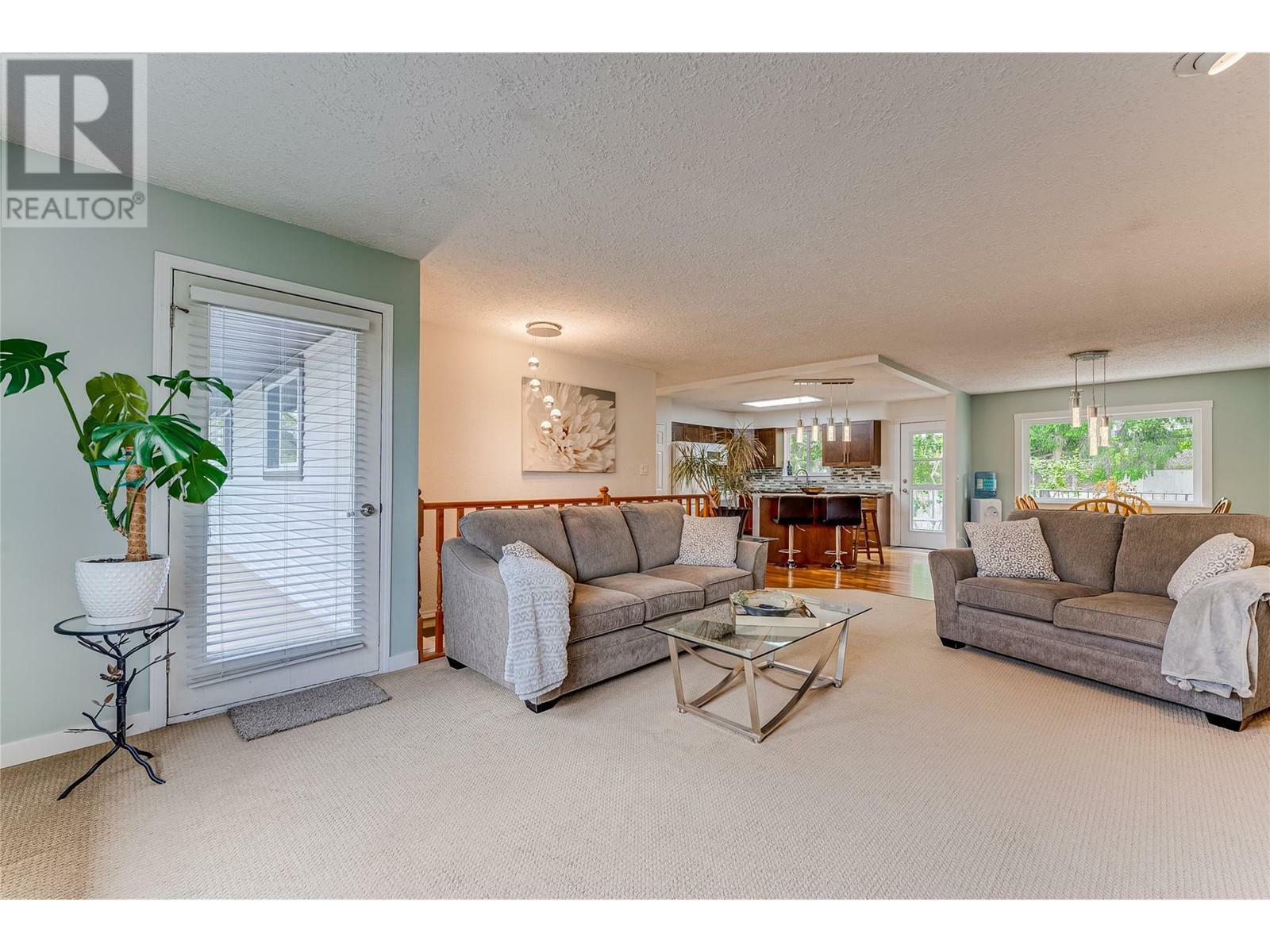 VERNON, British Columbia, V1T 7S4, CA, 4 Bedrooms Bedrooms, ,2 BathroomsBathrooms,Residential,For Sale,1837280