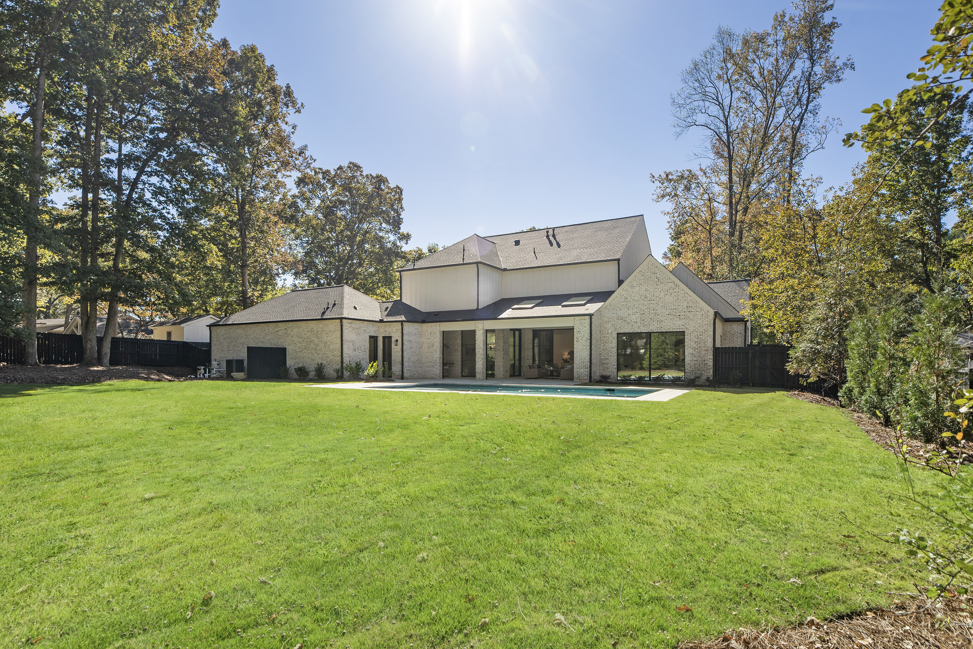 Premier Luxury Construction in Alpharetta