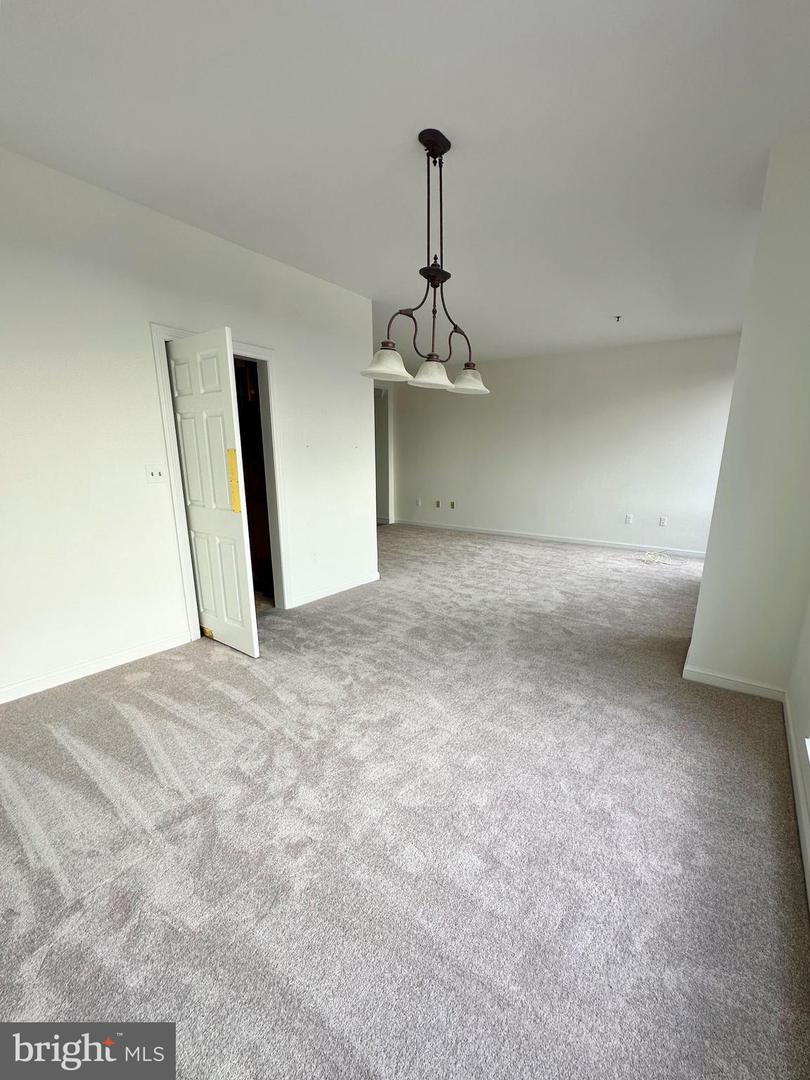 Baltimore, Maryland, 21202, United States, 3 Bedrooms Bedrooms, ,6 BathroomsBathrooms,Residential,For Sale,2002254