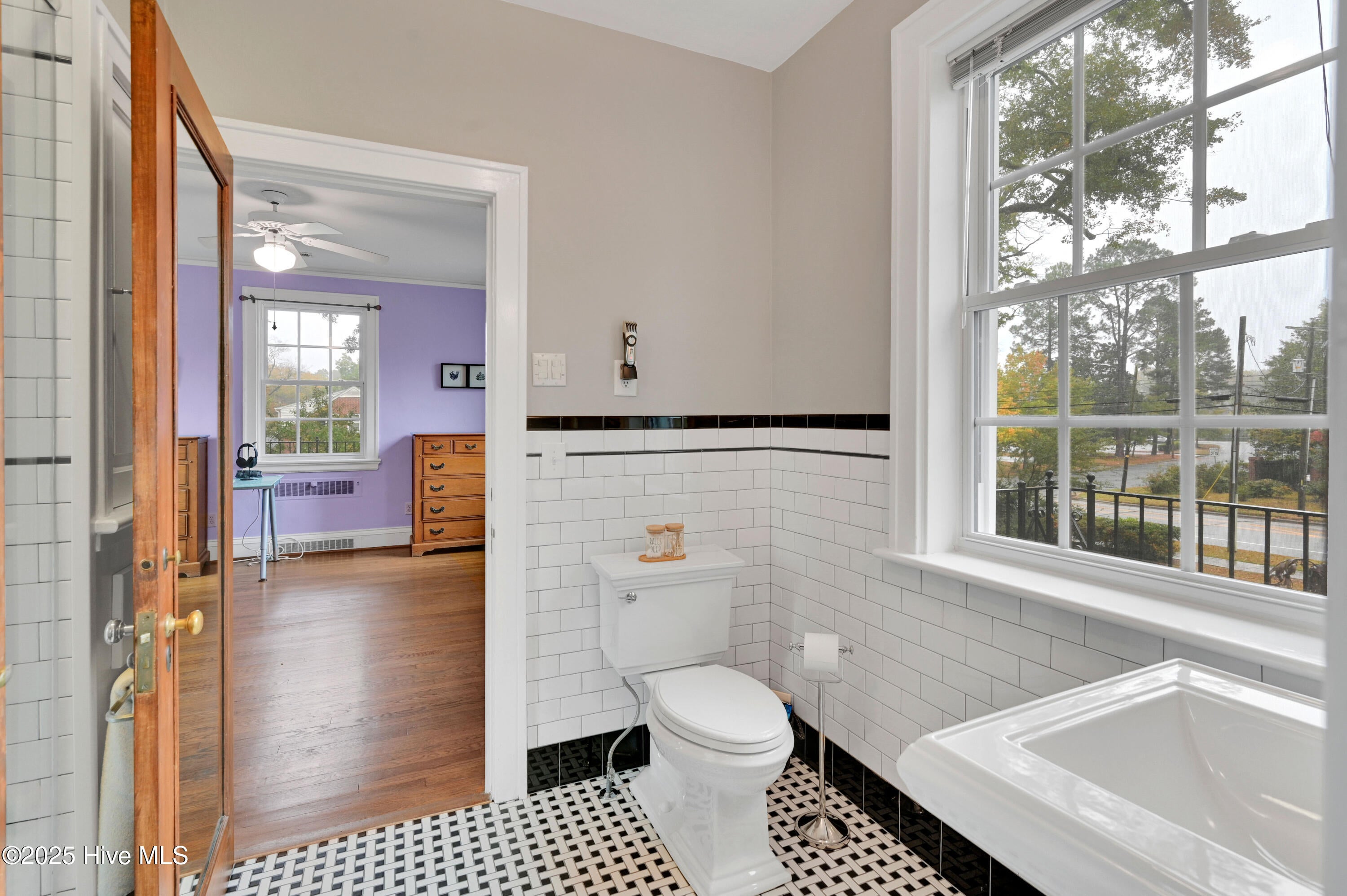 Greenville, North Carolina, 27858, United States, 4 Bedrooms Bedrooms, ,3 BathroomsBathrooms,Residential,For Sale,1985728