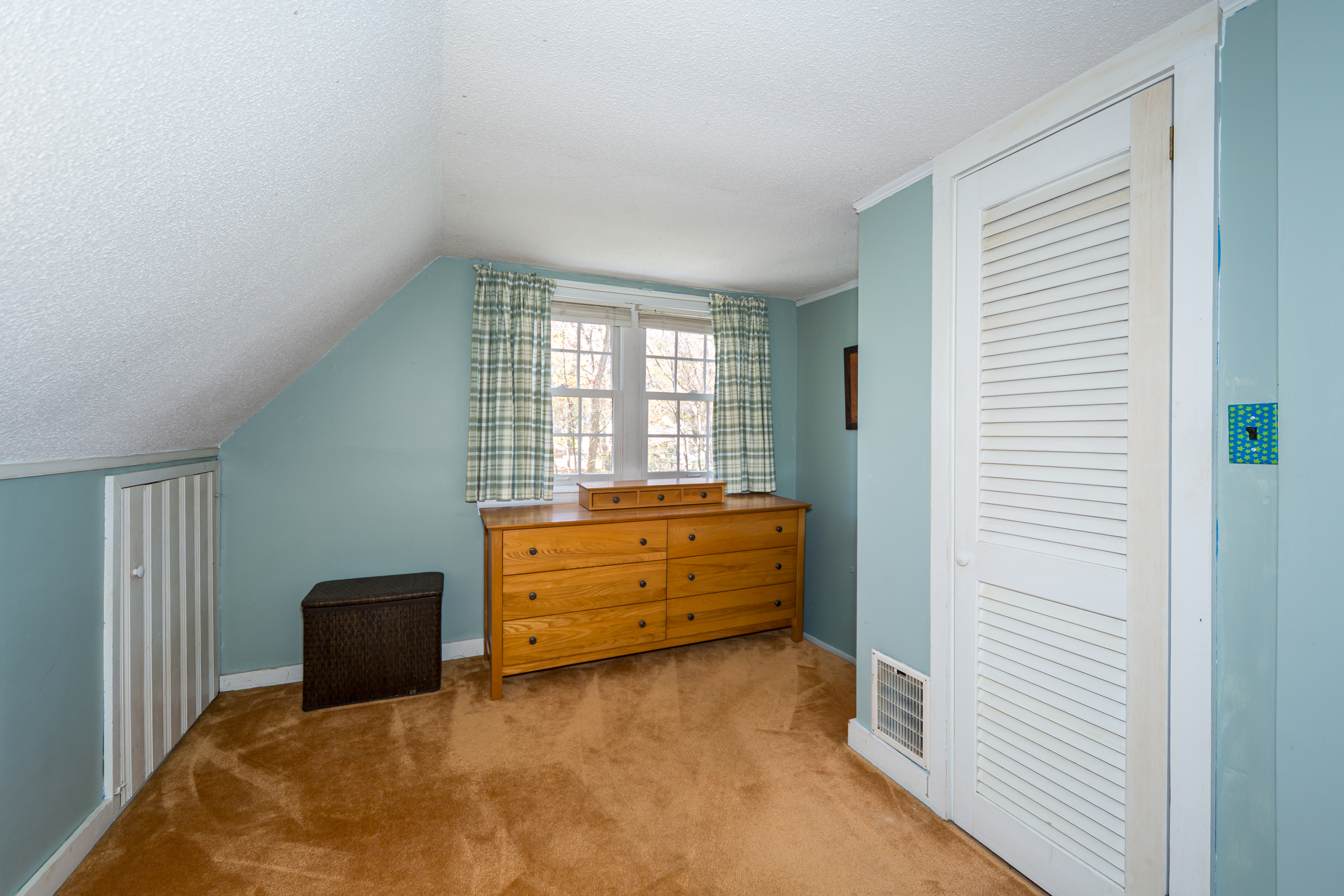  4 Gibbs Street, Natick, MA, 01760 - 物件實景