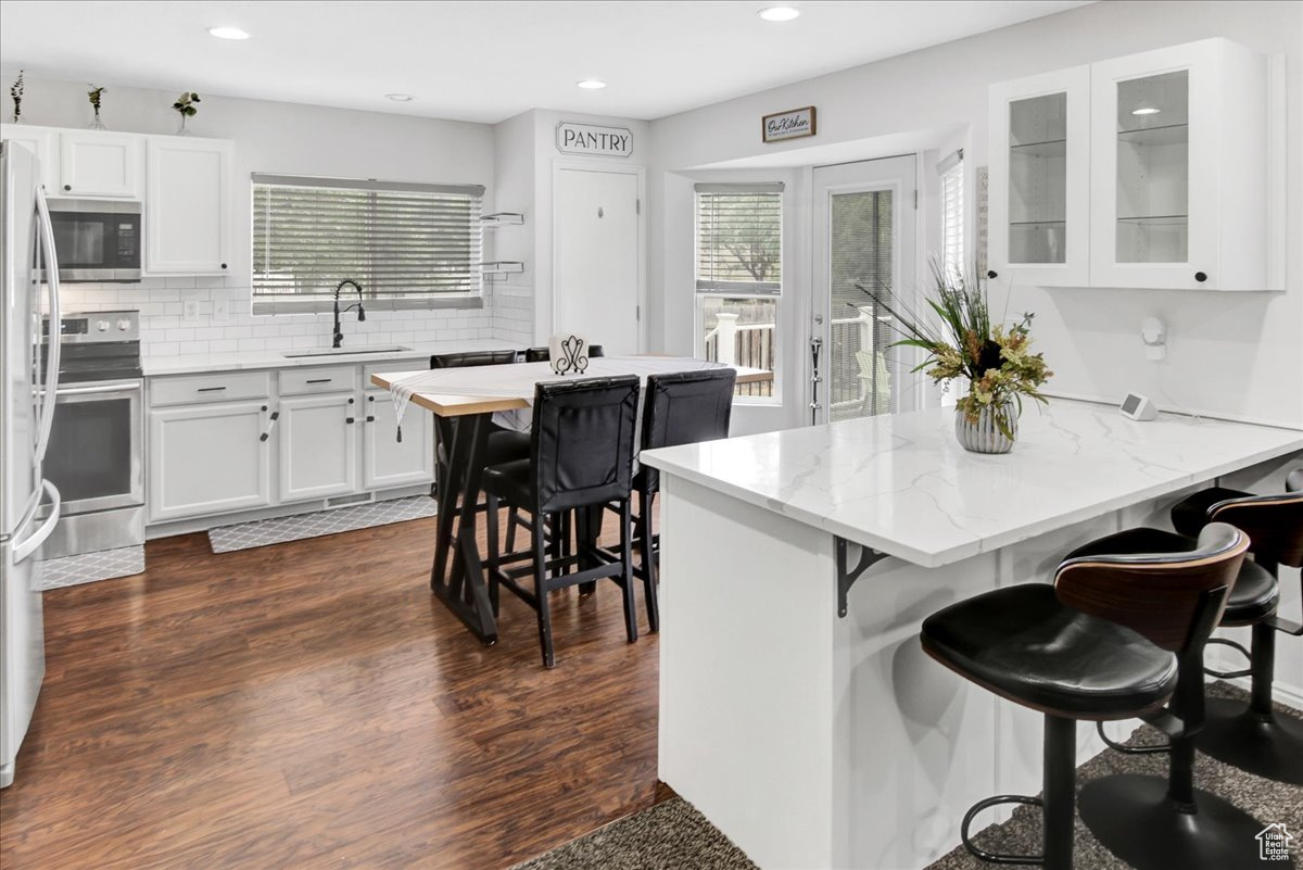 Woods Cross, Utah, 84087, United States, 3 Bedrooms Bedrooms, ,3 BathroomsBathrooms,Residential,For Sale,1932982