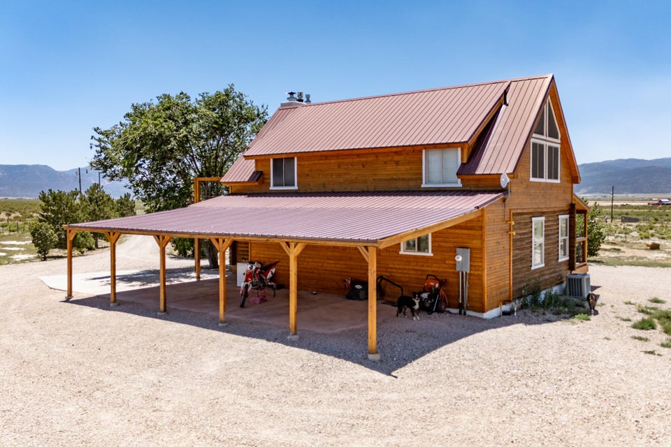 Cedar City, Utah, 84720, United States, 6 Bedrooms Bedrooms, ,5 BathroomsBathrooms,Residential,For Sale,1933400