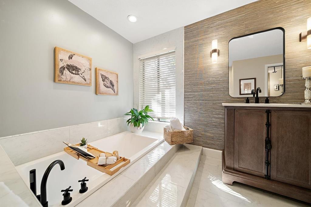 Dunedin, Florida, 34698, United States, 4 Bedrooms Bedrooms, ,3 BathroomsBathrooms,Residential,For Sale,1995790