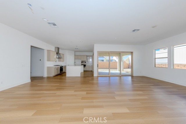 Corona, California, 92883, United States, 3 Bedrooms Bedrooms, ,3 BathroomsBathrooms,Residential,For Sale,1842584