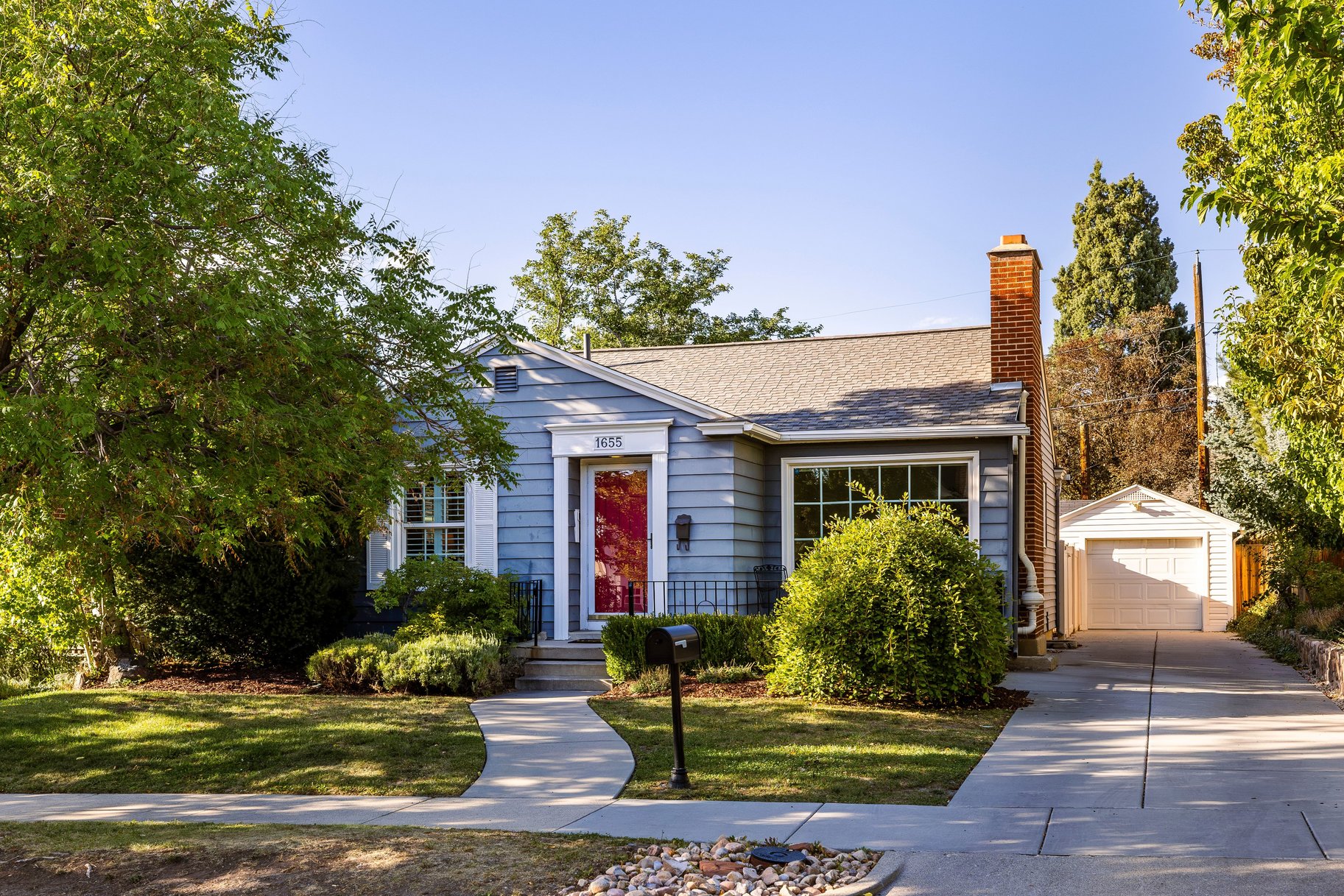  Classic Charm, Modern Updates in Coveted Wasatch Hollow - 物件實景