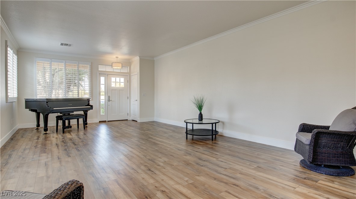 Henderson, Nevada, 89074, United States, 5 Bedrooms Bedrooms, ,2 BathroomsBathrooms,Residential,For Sale,2003072