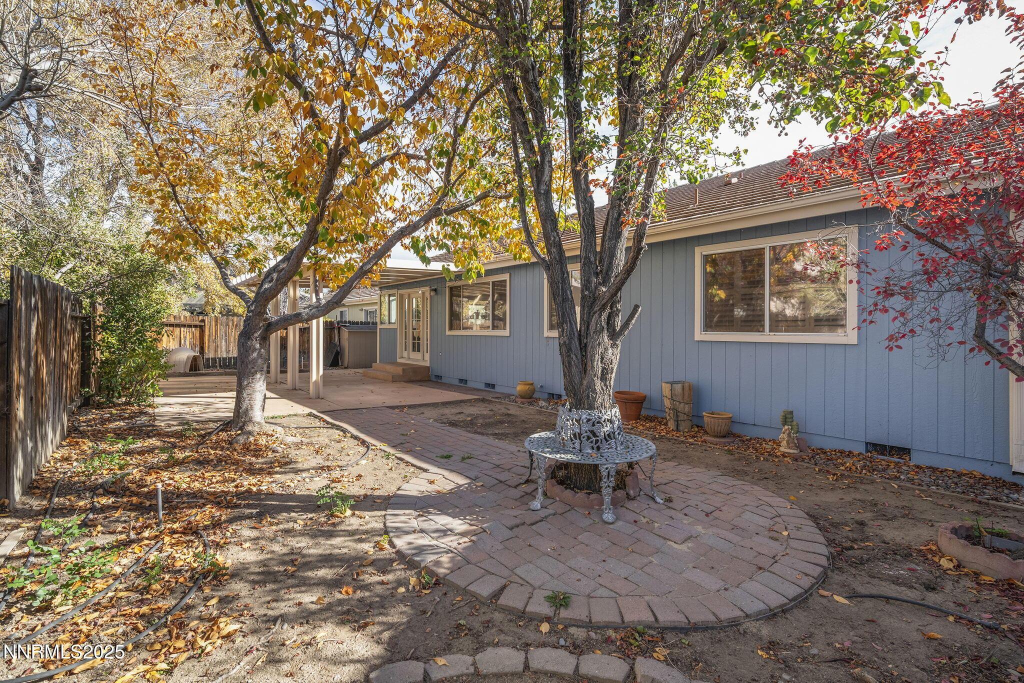 Reno, Nevada, 89502, United States, 4 Bedrooms Bedrooms, ,2 BathroomsBathrooms,Residential,For Sale,1997372