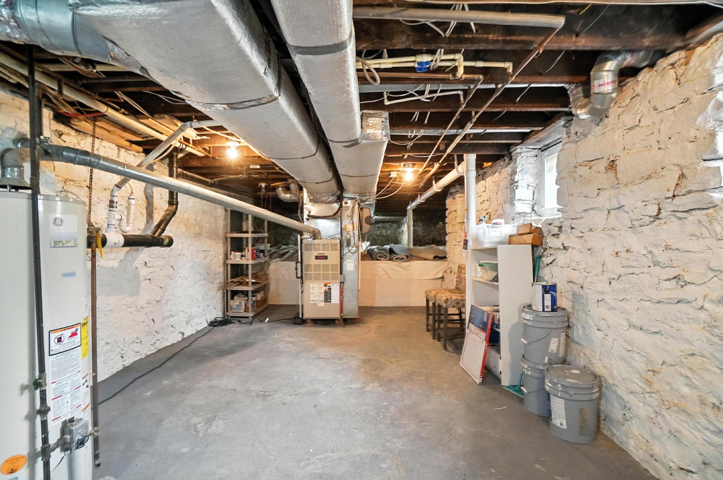 Columbus, Ohio, 43201, United States, 3 Bedrooms Bedrooms, ,4 BathroomsBathrooms,Residential,For Sale,1903753