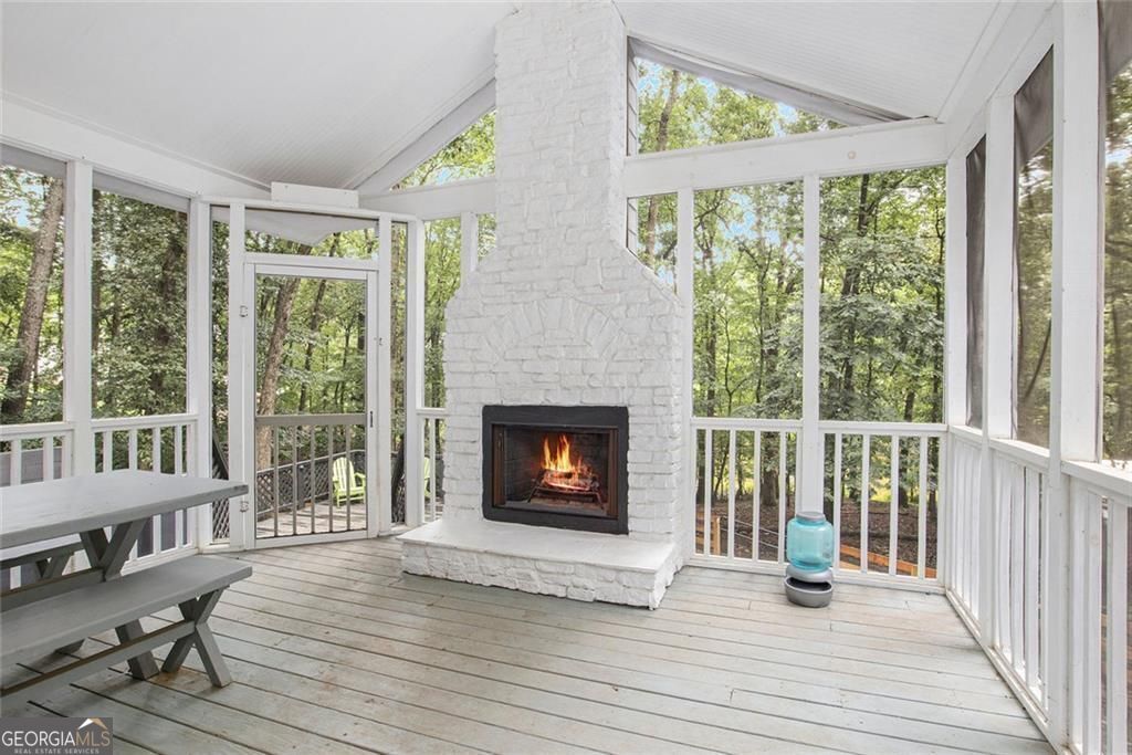 Flowery Branch, Georgia, 30542, United States, 5 Bedrooms Bedrooms, ,4 BathroomsBathrooms,Residential,For Sale,1914640